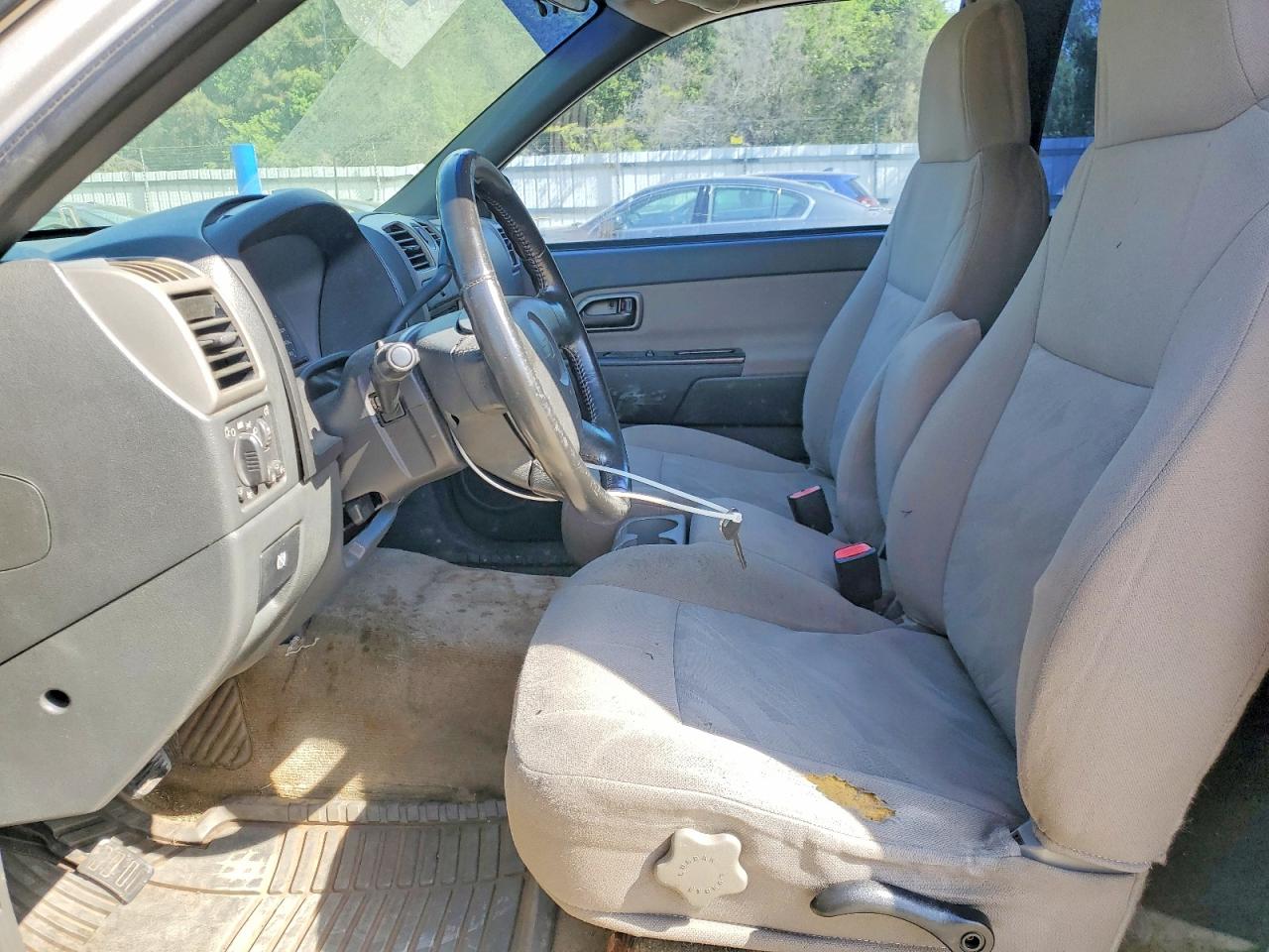 2005 Chevrolet Colorado Beige vin: 1GCDS136958243798