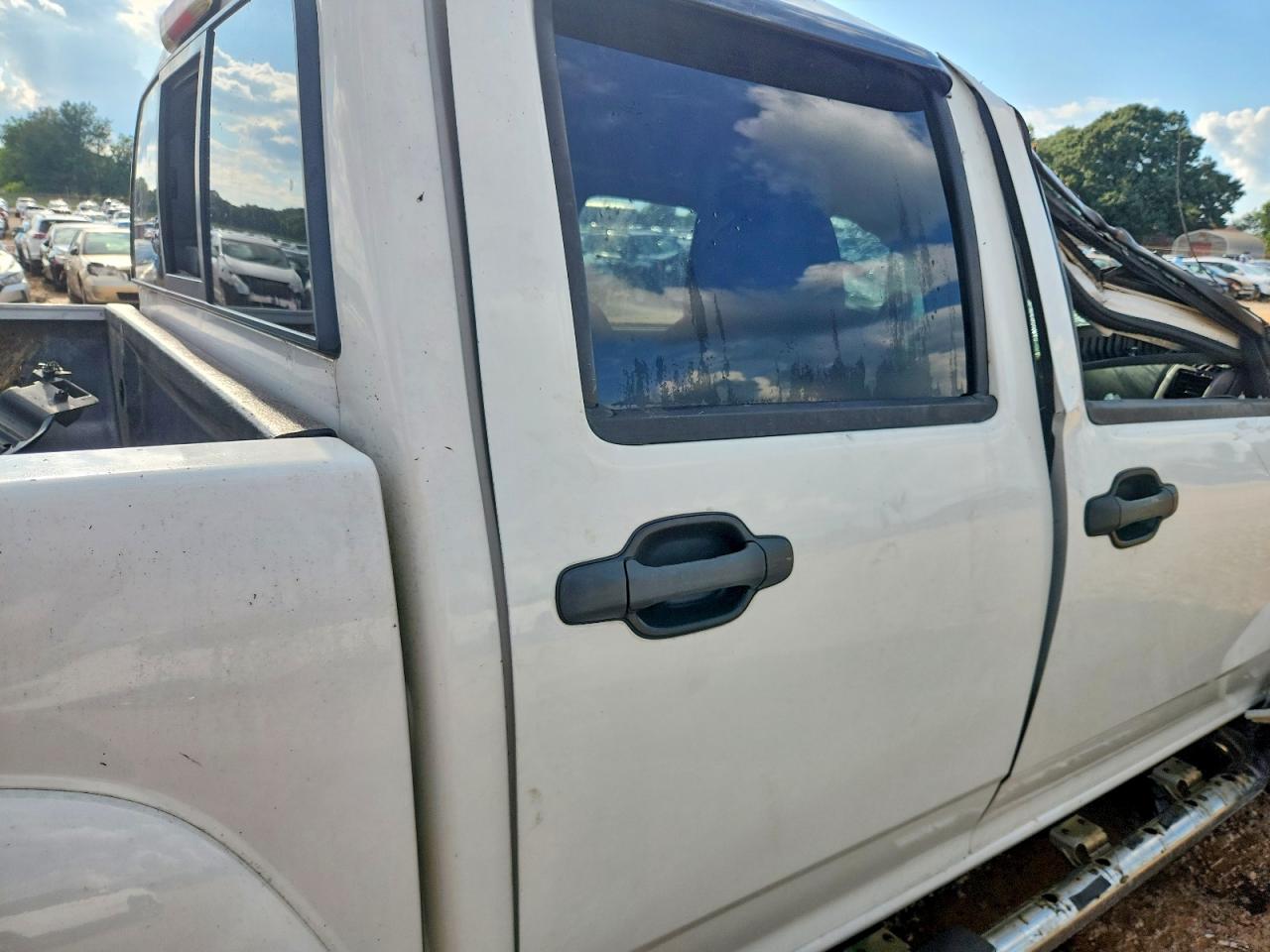 2006 Chevrolet Colorado White vin: 1GCDS136968167405