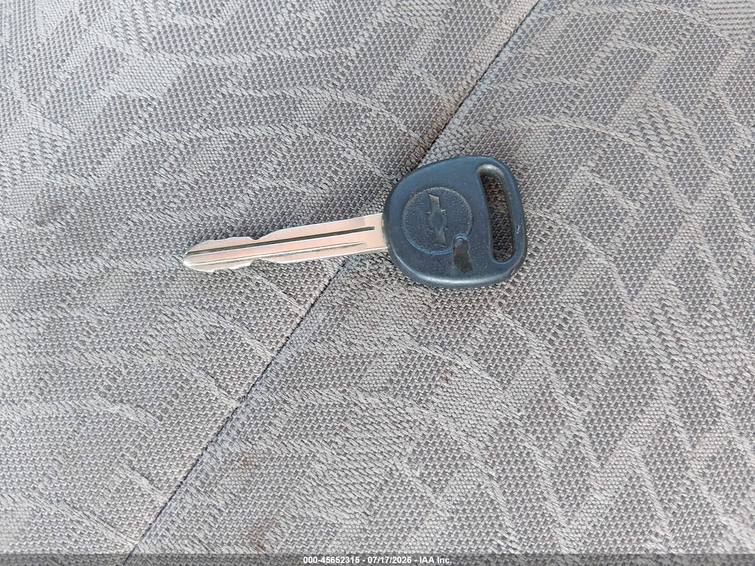 2005 Chevrolet Colorado   Золотой vin: 1GCDS148758290425