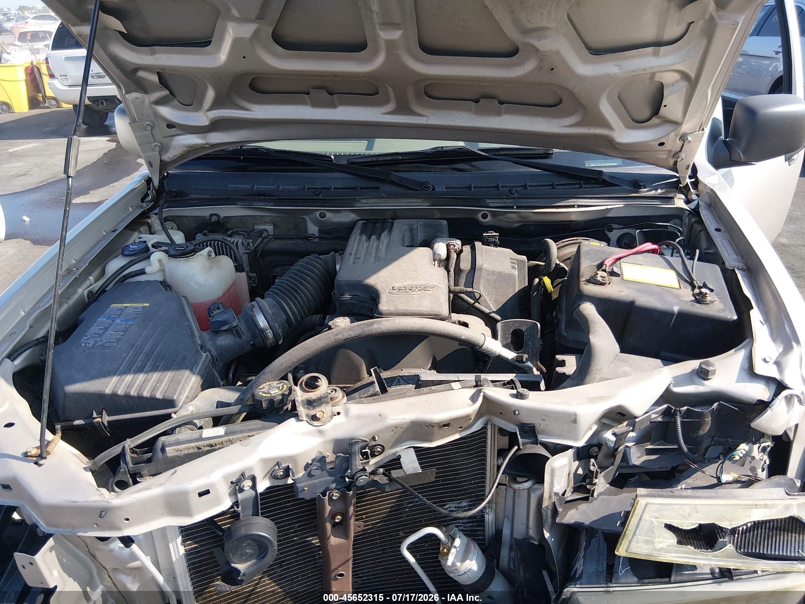 2005 Chevrolet Colorado   Золотой vin: 1GCDS148758290425
