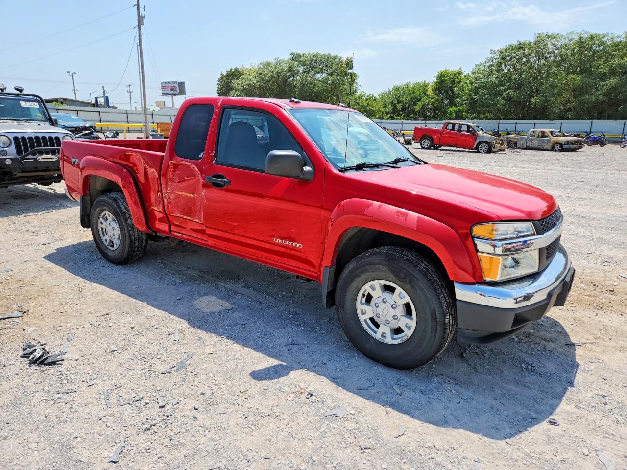 2005 Chevrolet Colorado Red vin: 1GCDS196358122255