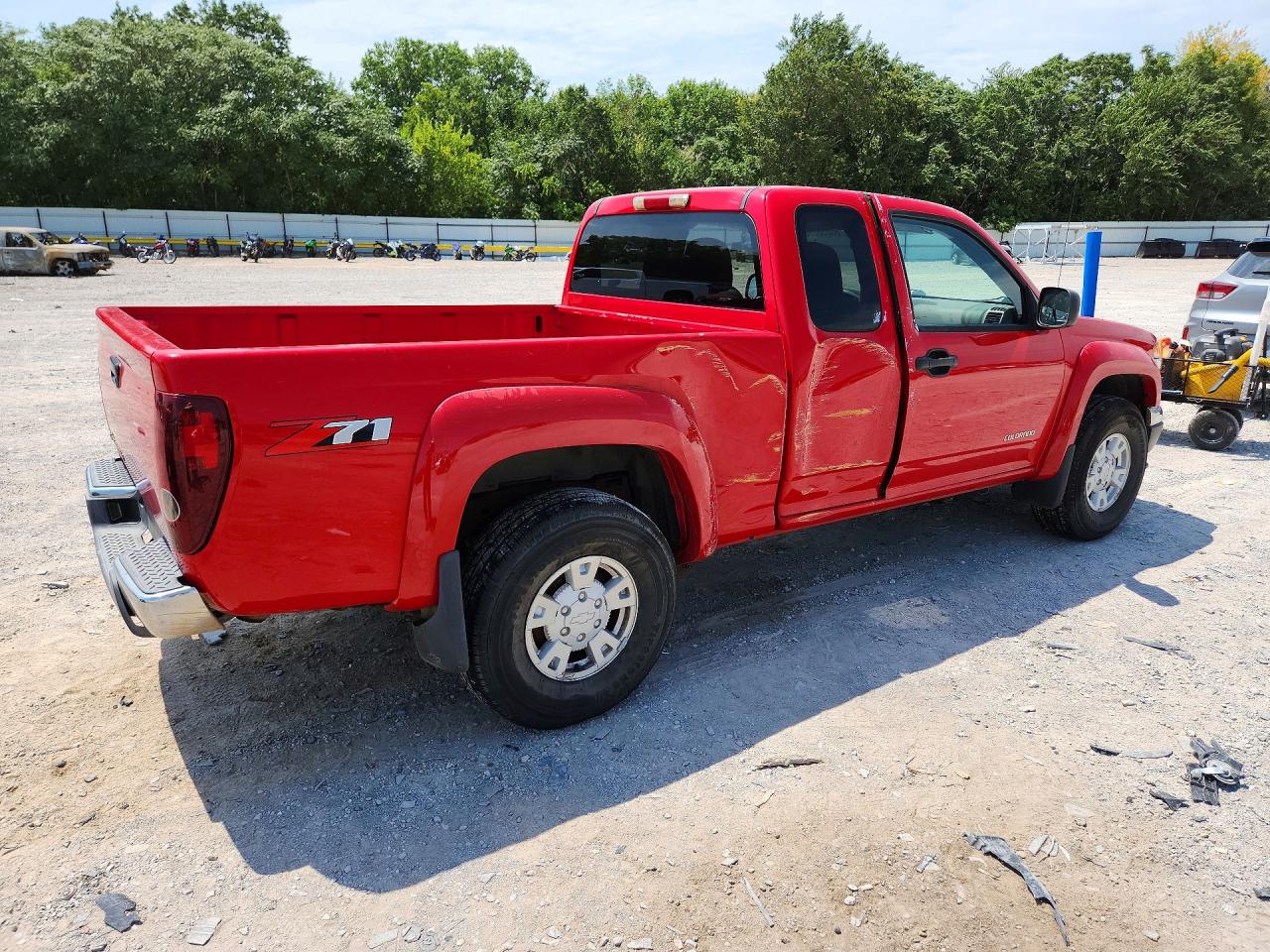 2005 Chevrolet Colorado Red vin: 1GCDS196358122255