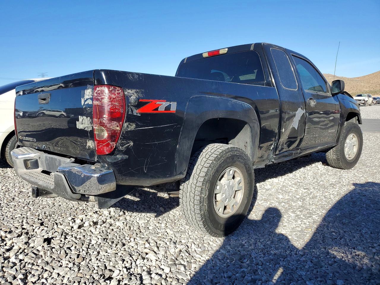 2005 Chevrolet Colorado Black vin: 1GCDS196458227905