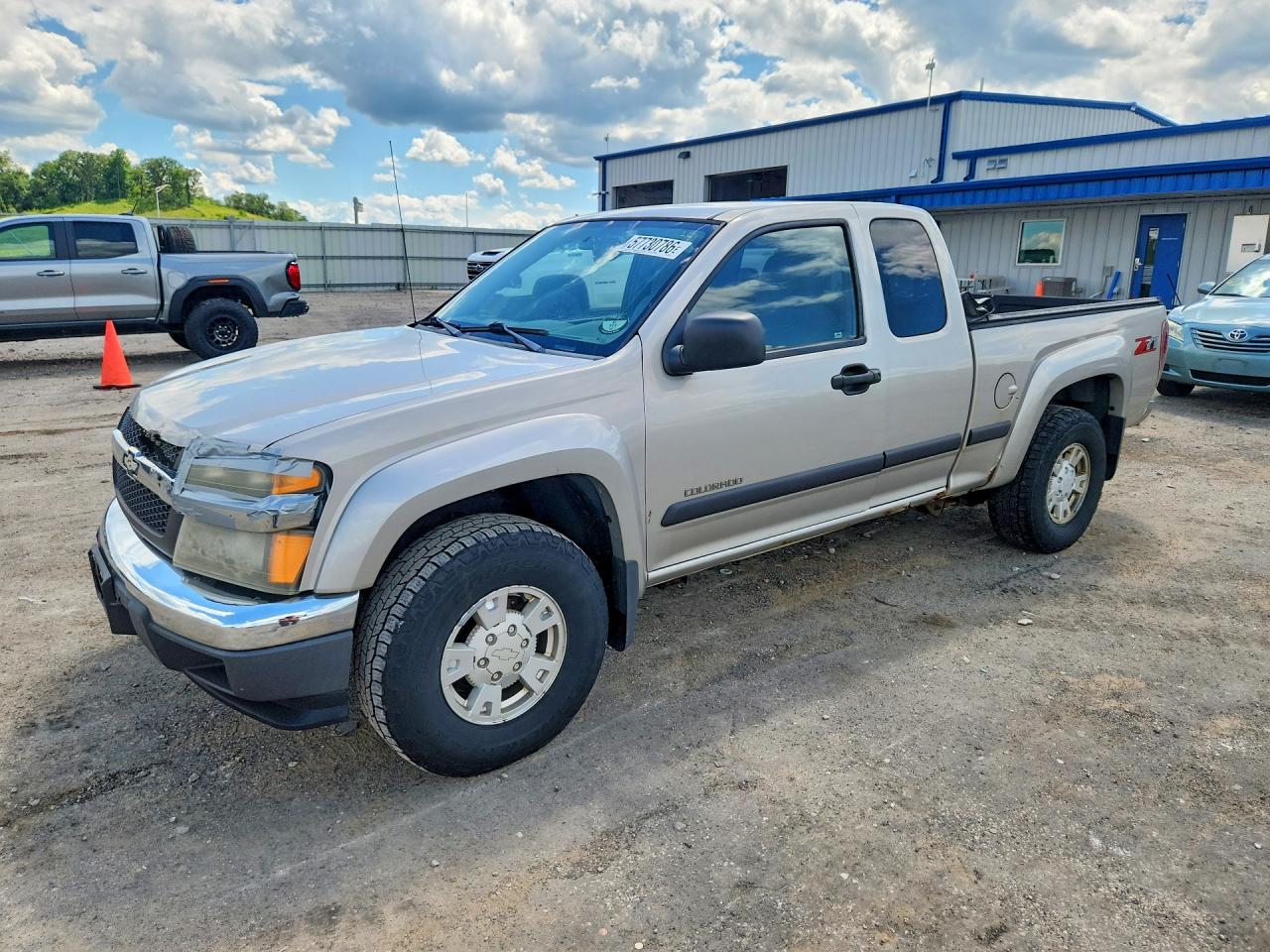 2004 Chevrolet Colorado Beige vin: 1GCDS196848195667