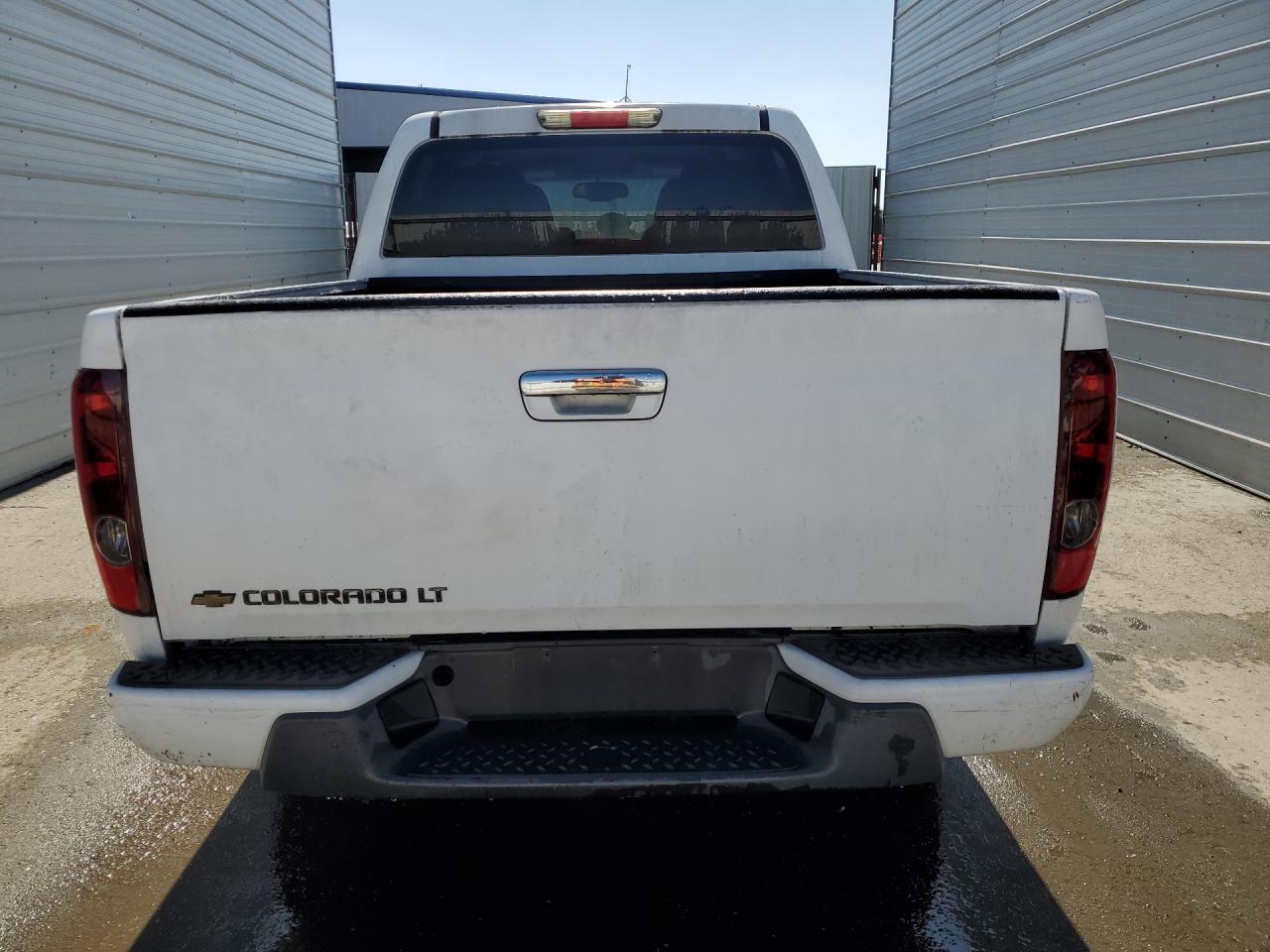 2011 Chevrolet Colorado Lt Белый vin: 1GCDSCF97B8107618 Damage: Tailgate, Dent(S) W/ Paint Dmg, 3 To 4 Inches