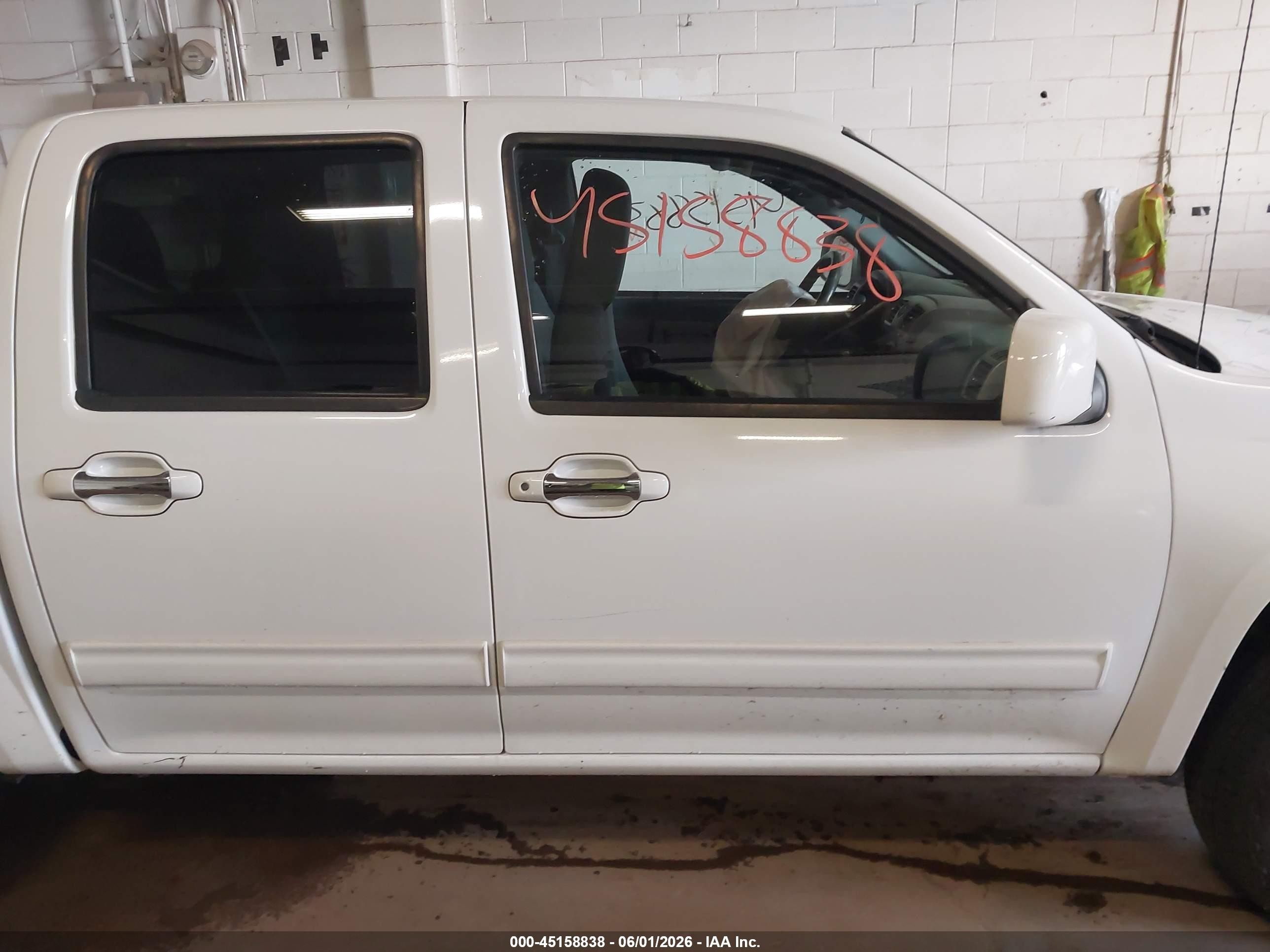 2011 Chevrolet Colorado 1lt Белый vin: 1GCDSCFE6B8125721