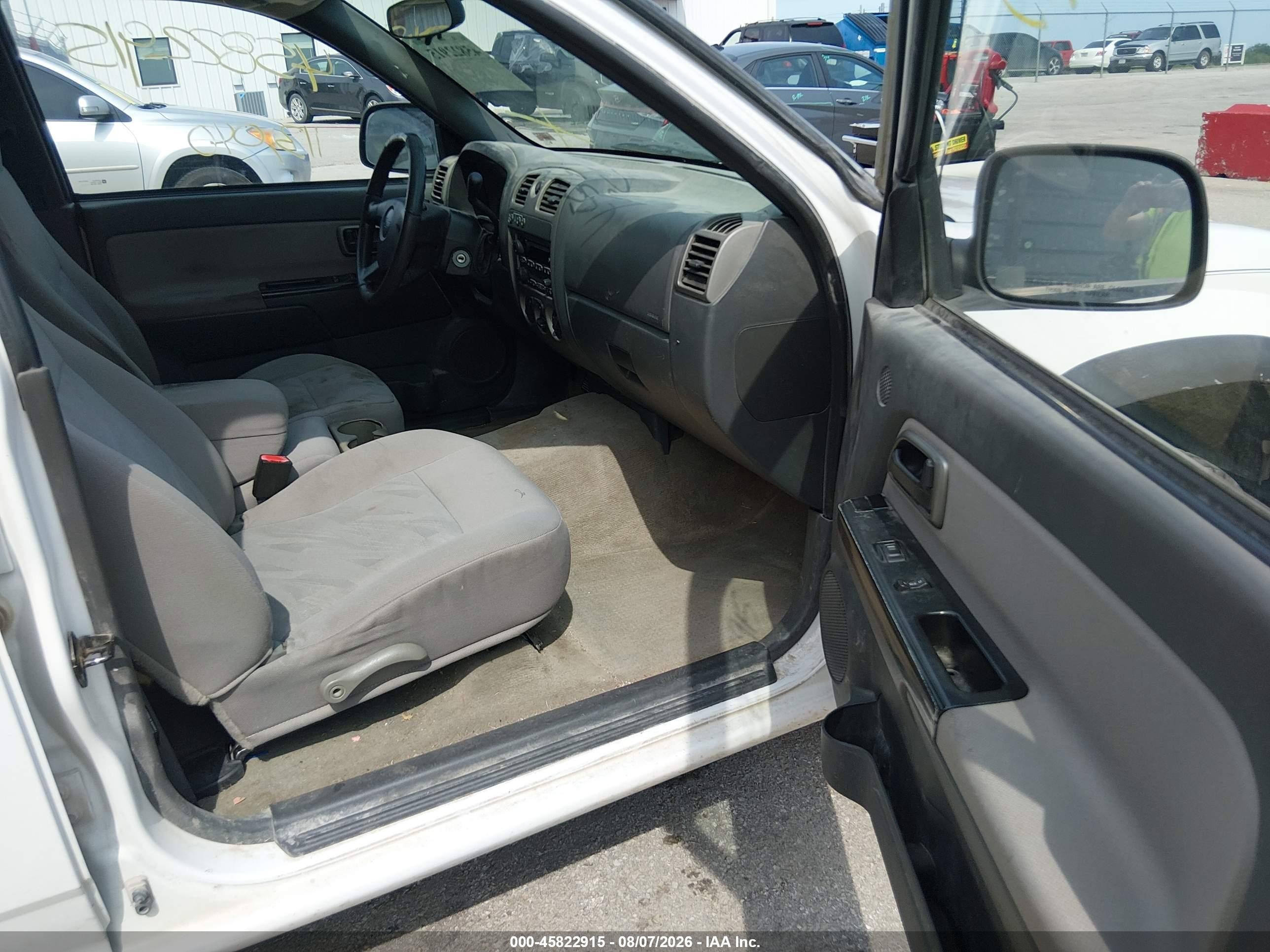 2004 Chevrolet Colorado Ls White vin: 1GCDT136048193143