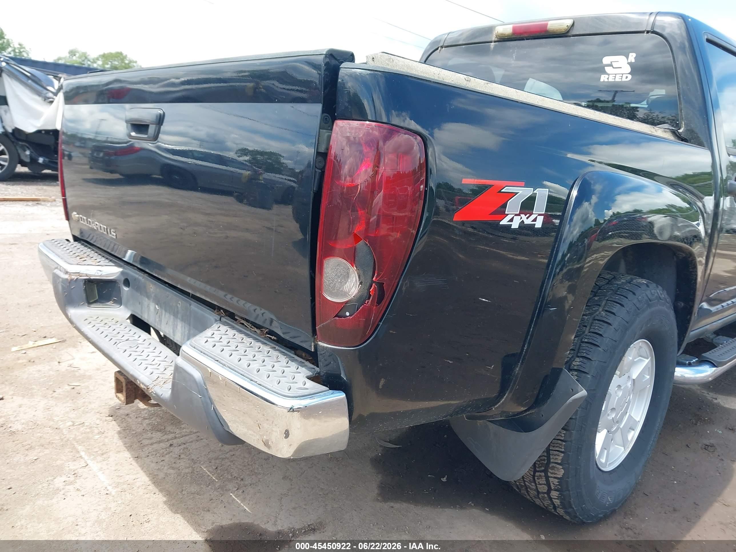 2005 Chevrolet Colorado Ls Black vin: 1GCDT136058160385