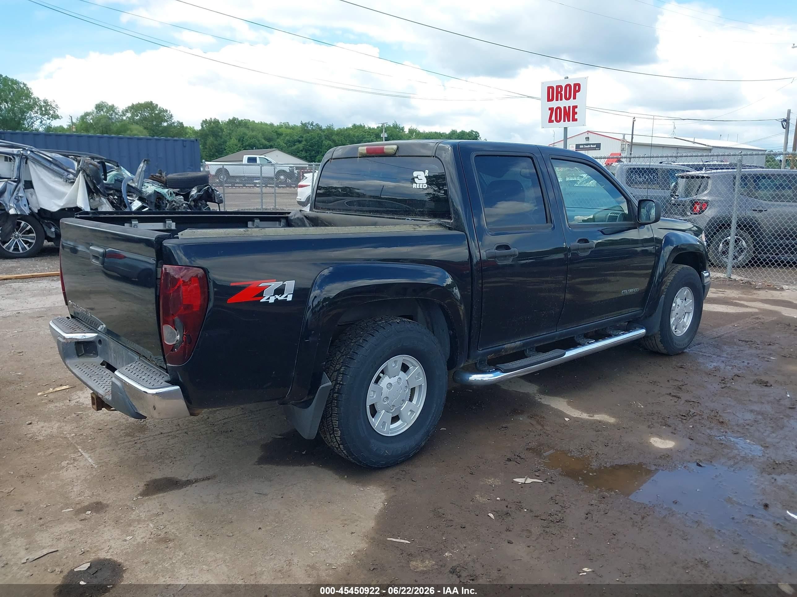 2005 Chevrolet Colorado Ls Black vin: 1GCDT136058160385