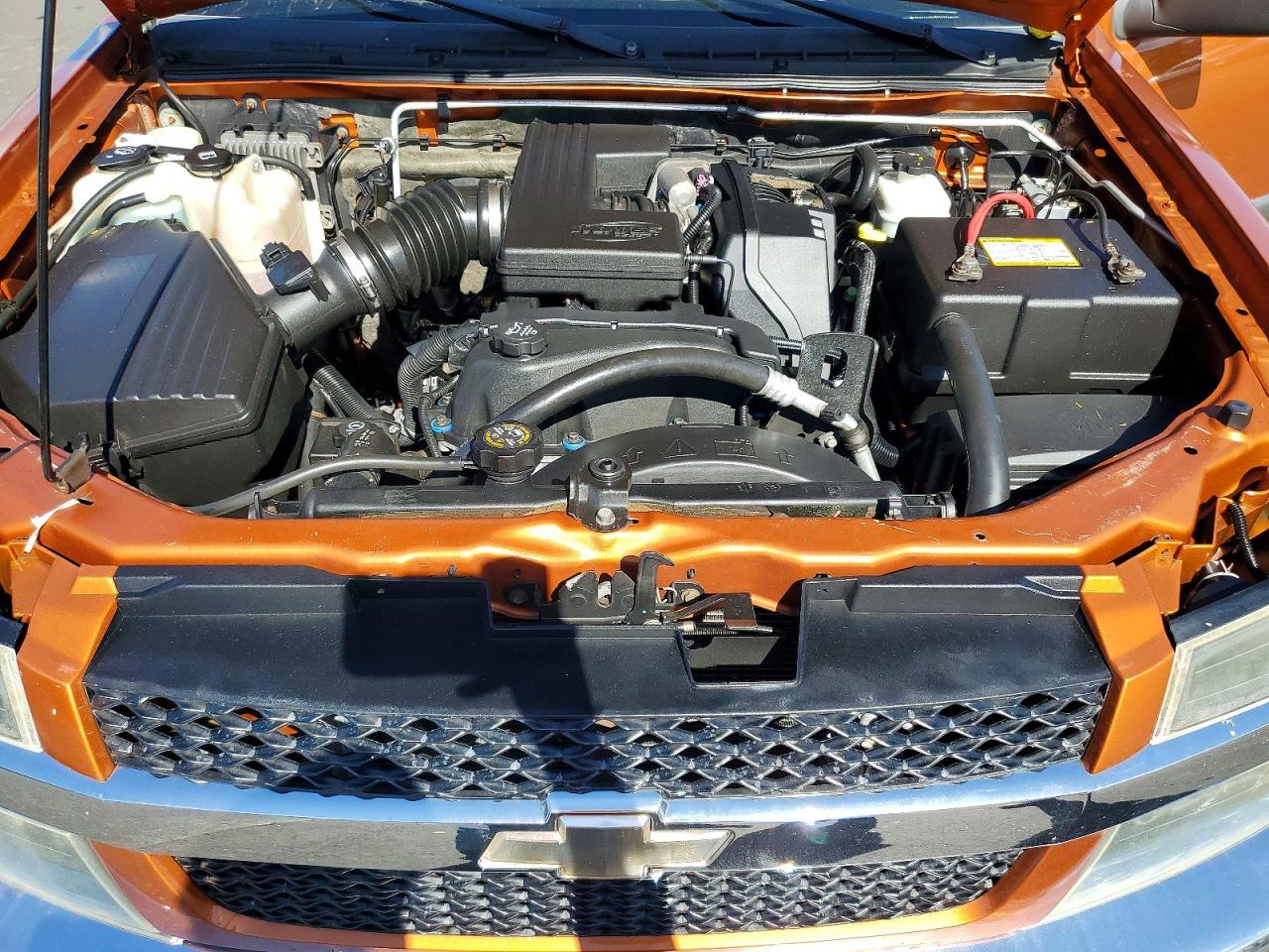 2005 Chevrolet Colorado Orange vin: 1GCDT136058233979