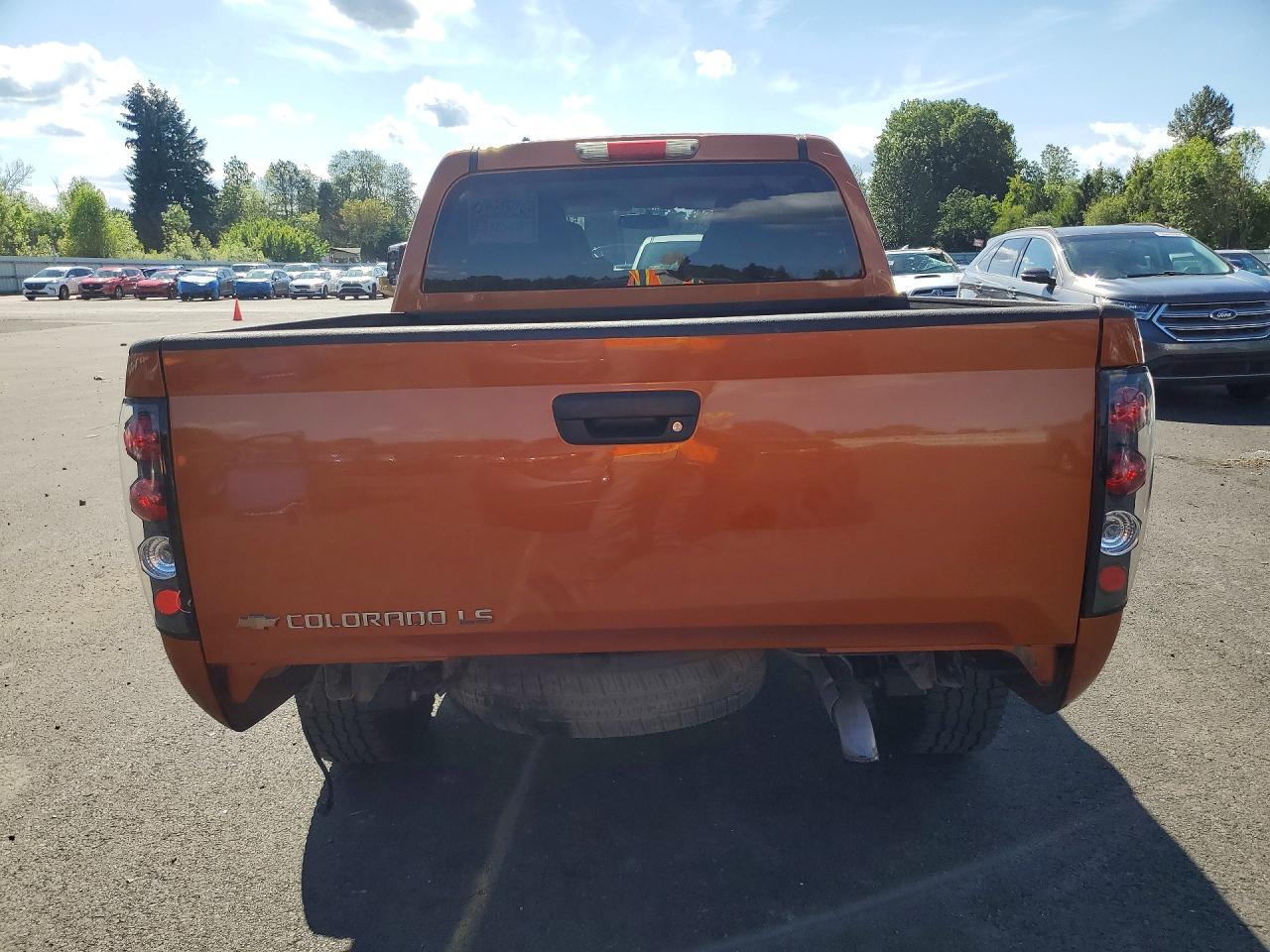 2005 Chevrolet Colorado Orange vin: 1GCDT136058233979
