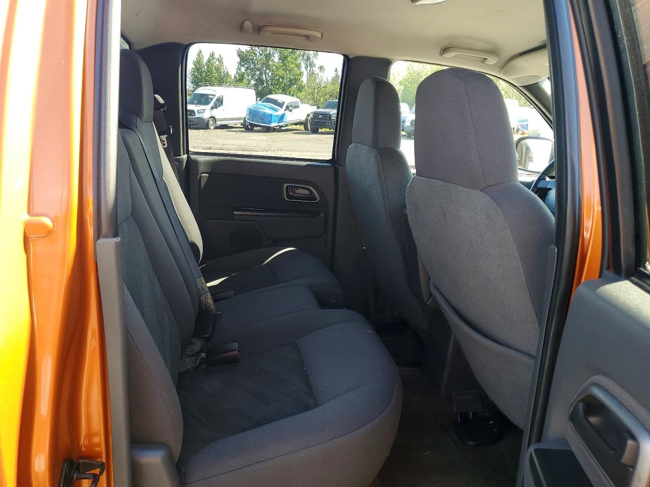 2005 Chevrolet Colorado Orange vin: 1GCDT136058233979