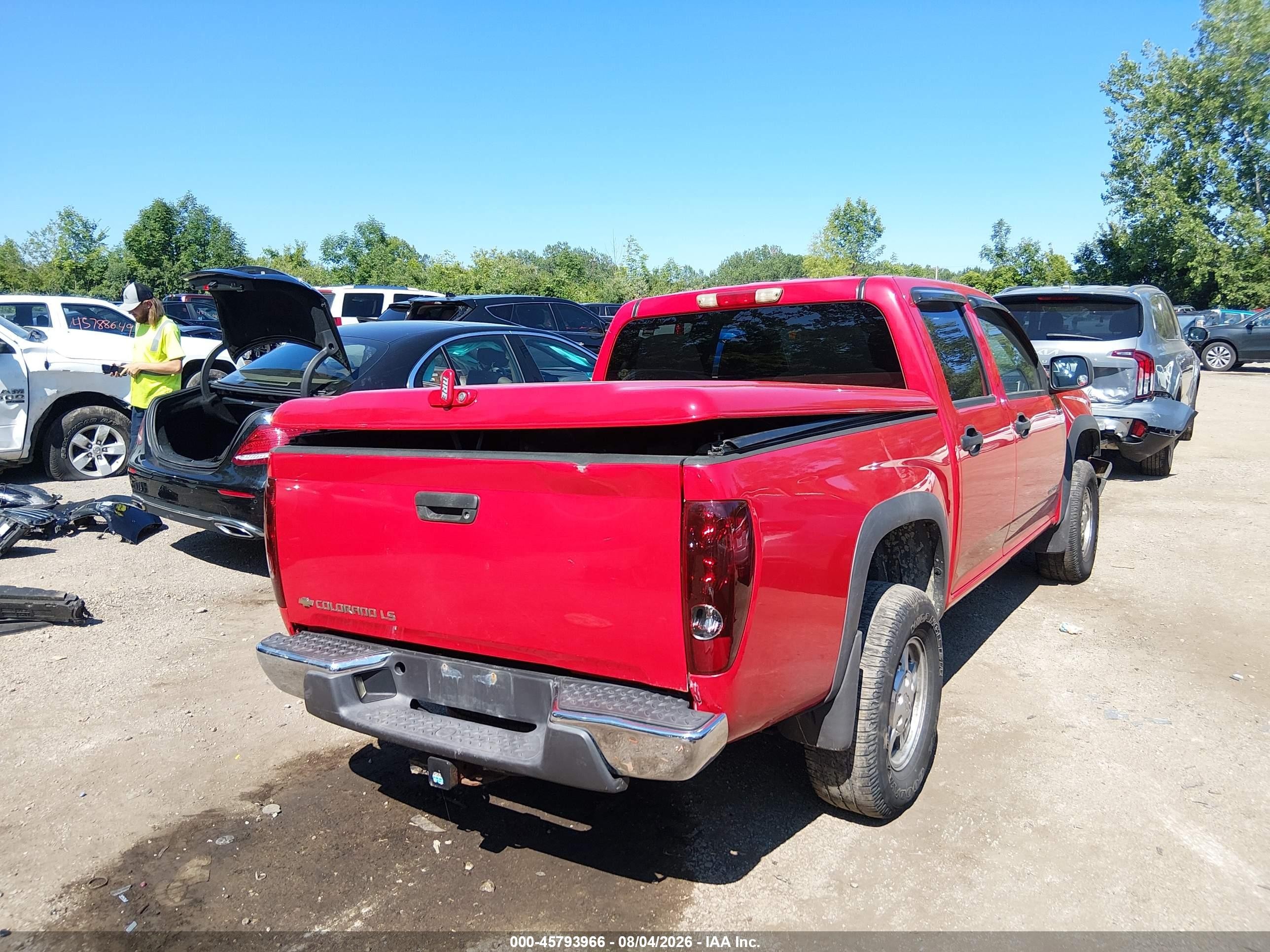 2005 Chevrolet Colorado Ls Red vin: 1GCDT136058276993