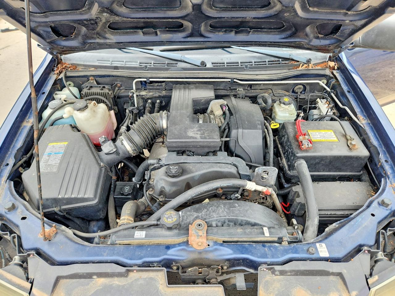 2004 Chevrolet Colorado Blue vin: 1GCDT136148211505
