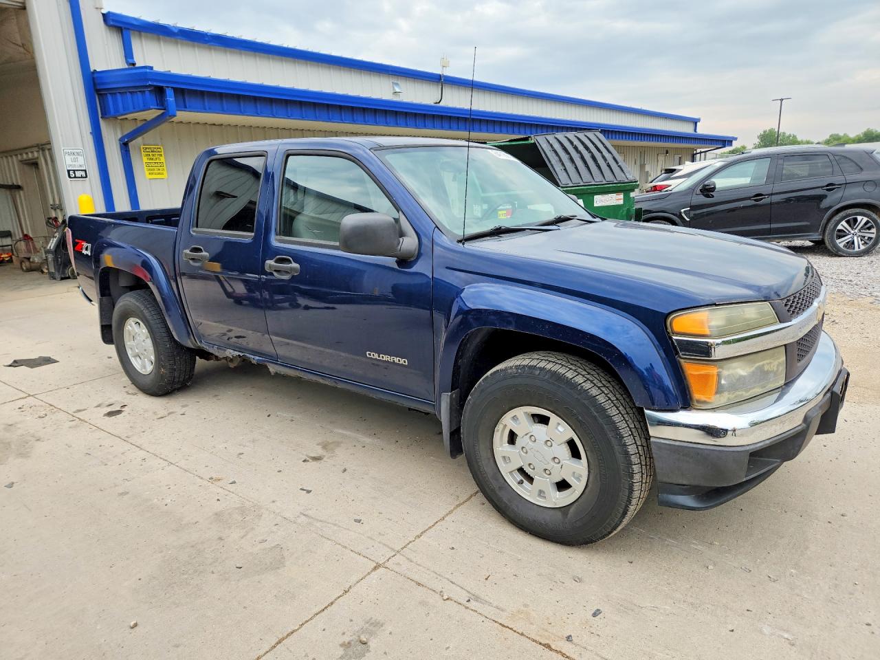 2004 Chevrolet Colorado Blue vin: 1GCDT136148211505