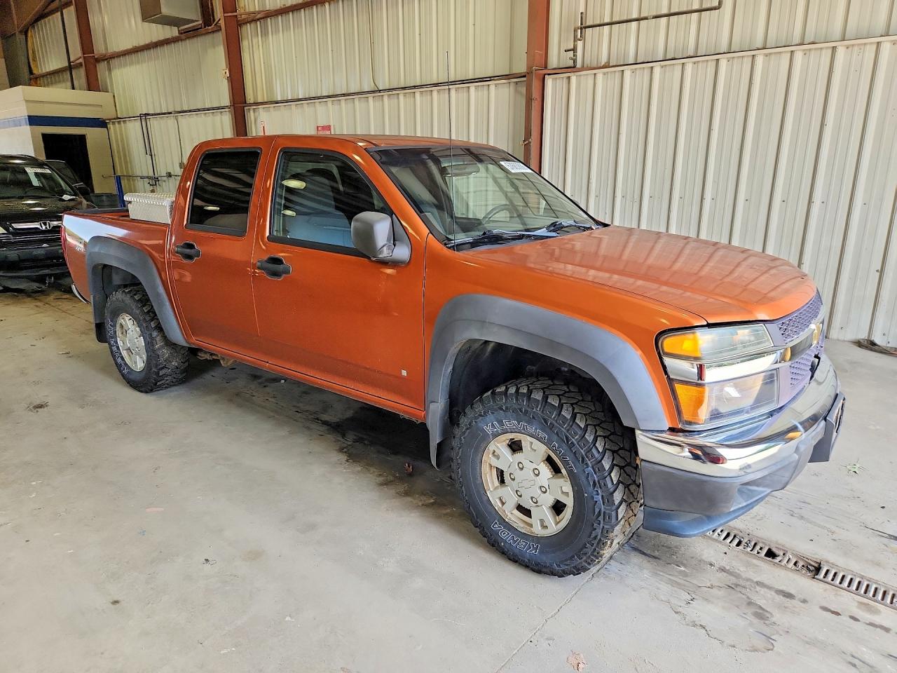 2006 Chevrolet Colorado Orange vin: 1GCDT136168297627