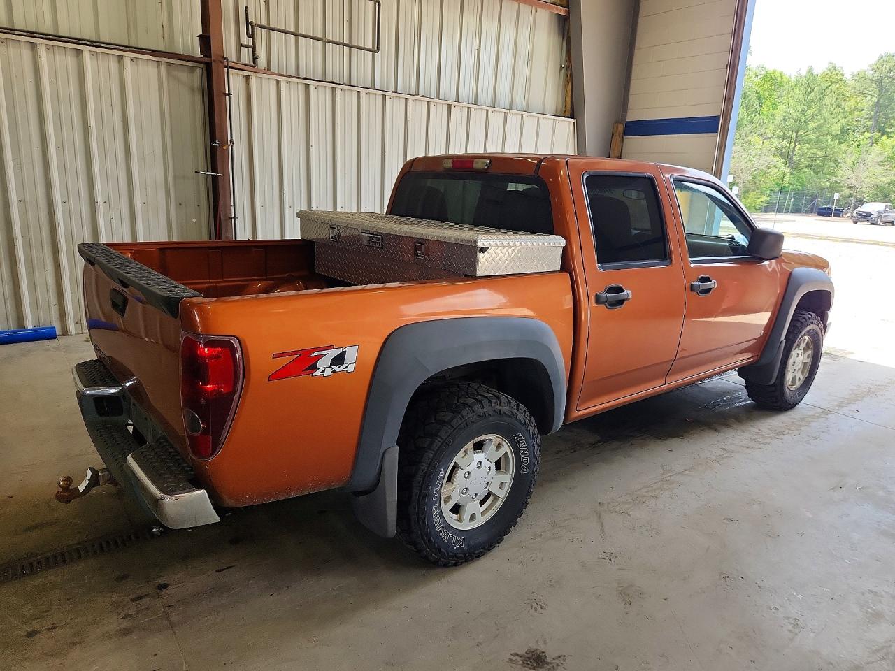 2006 Chevrolet Colorado Orange vin: 1GCDT136168297627
