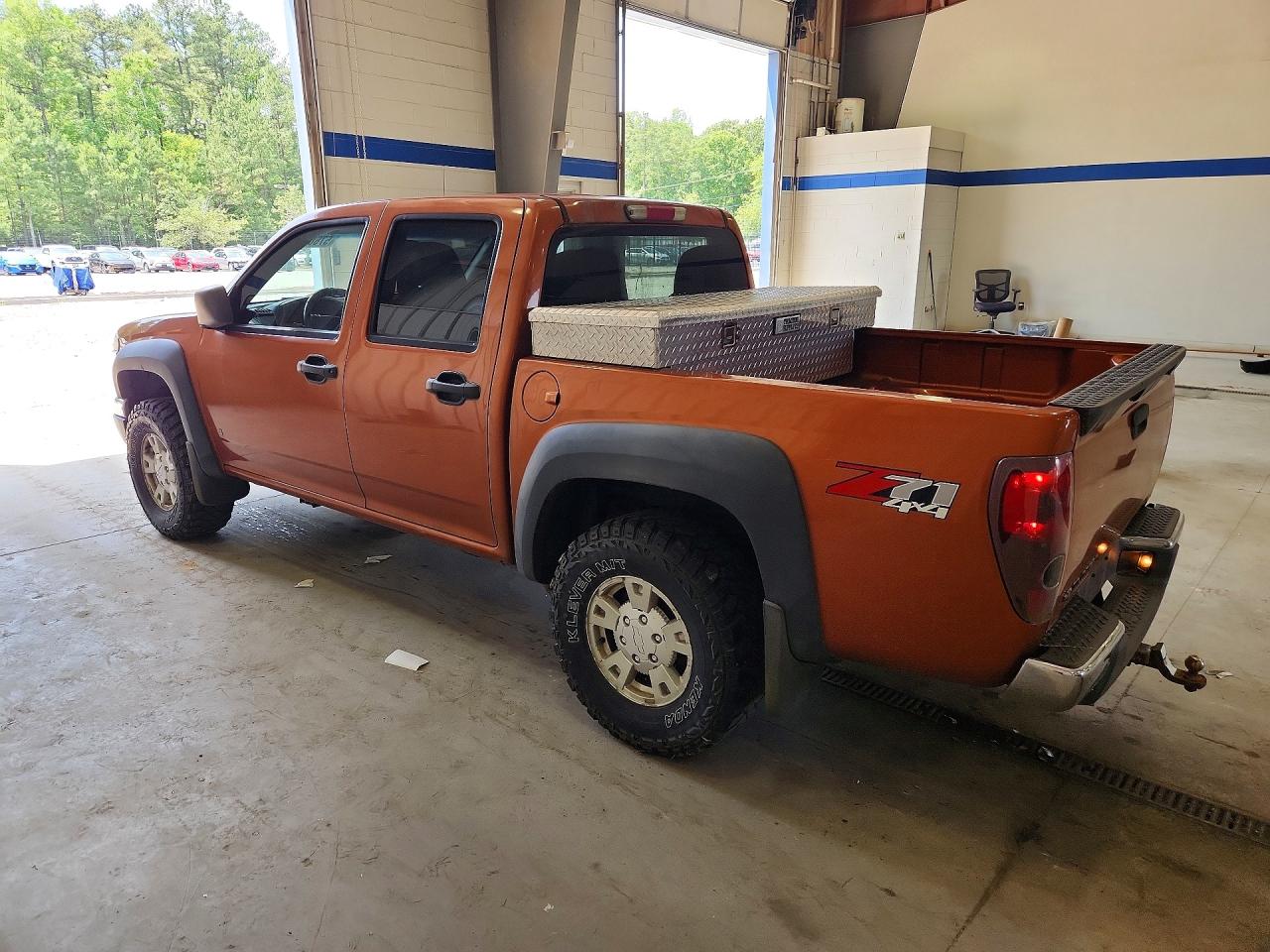2006 Chevrolet Colorado Orange vin: 1GCDT136168297627