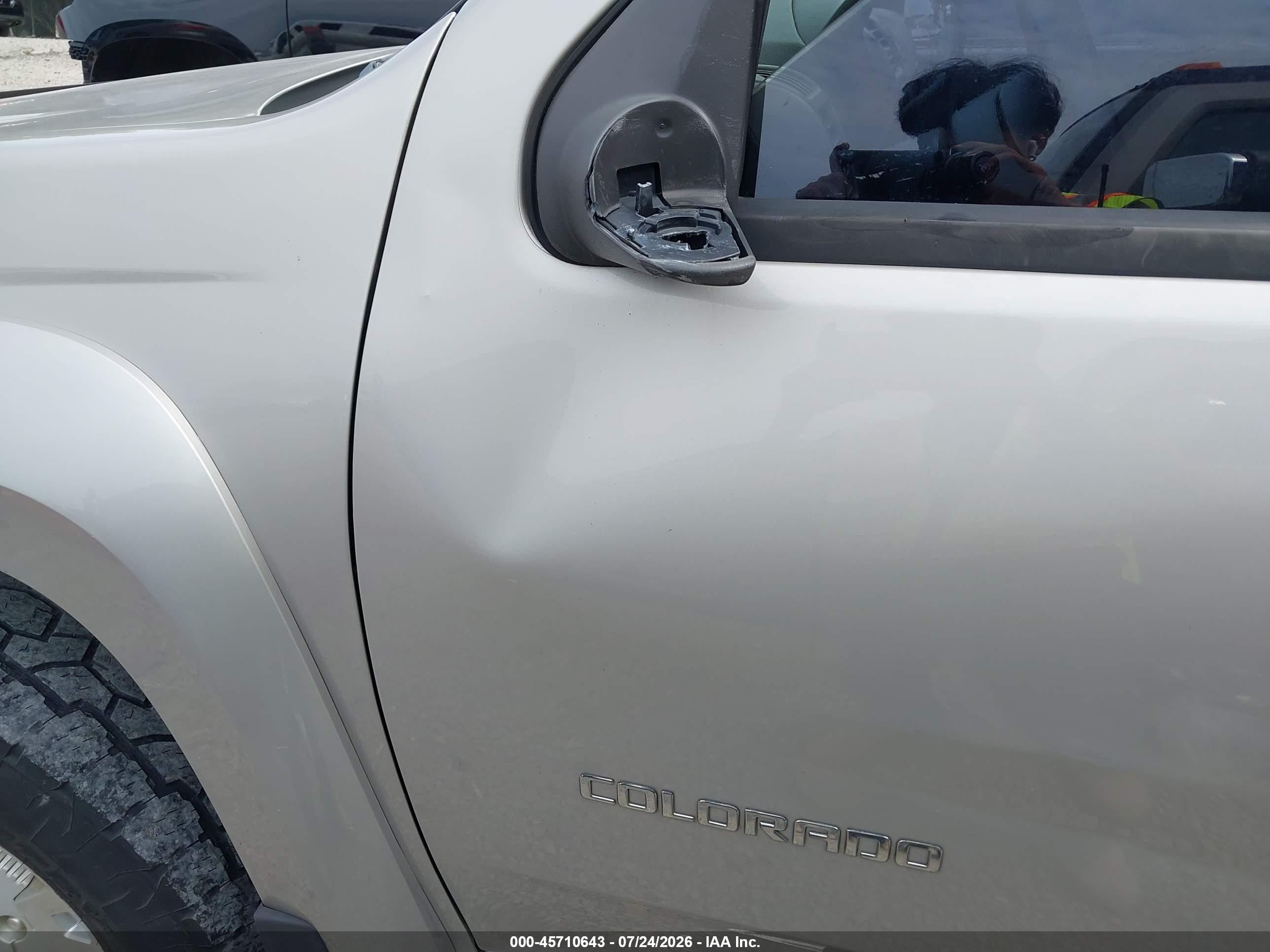 2004 Chevrolet Colorado Ls Beige vin: 1GCDT136248198604
