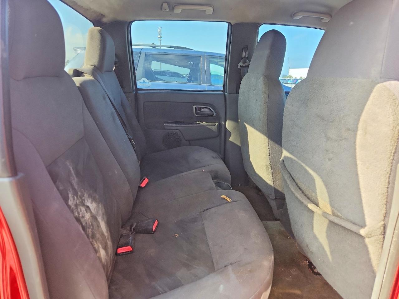 2004 Chevrolet Colorado Red vin: 1GCDT136348133311