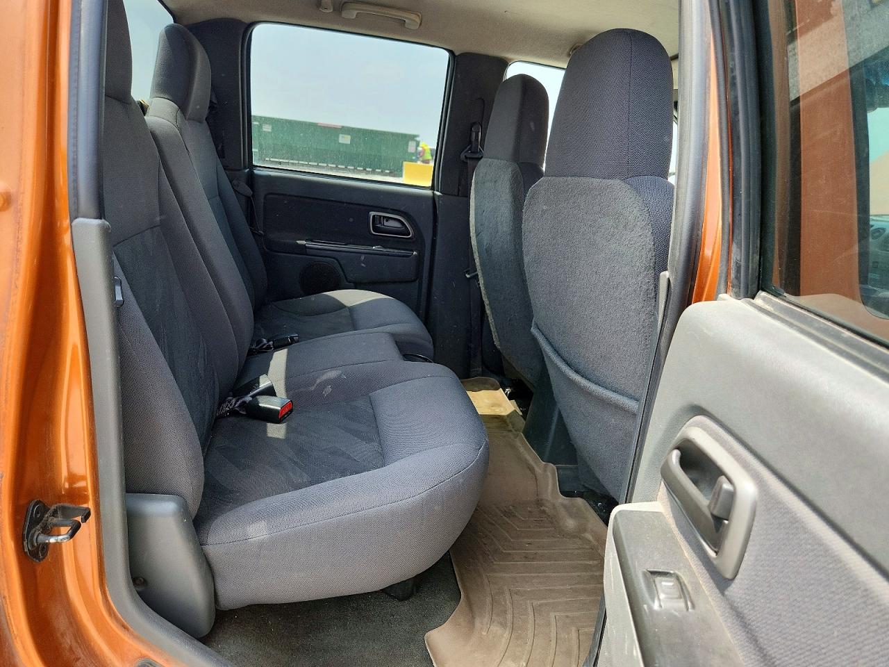 2005 Chevrolet Colorado Orange vin: 1GCDT136358103761