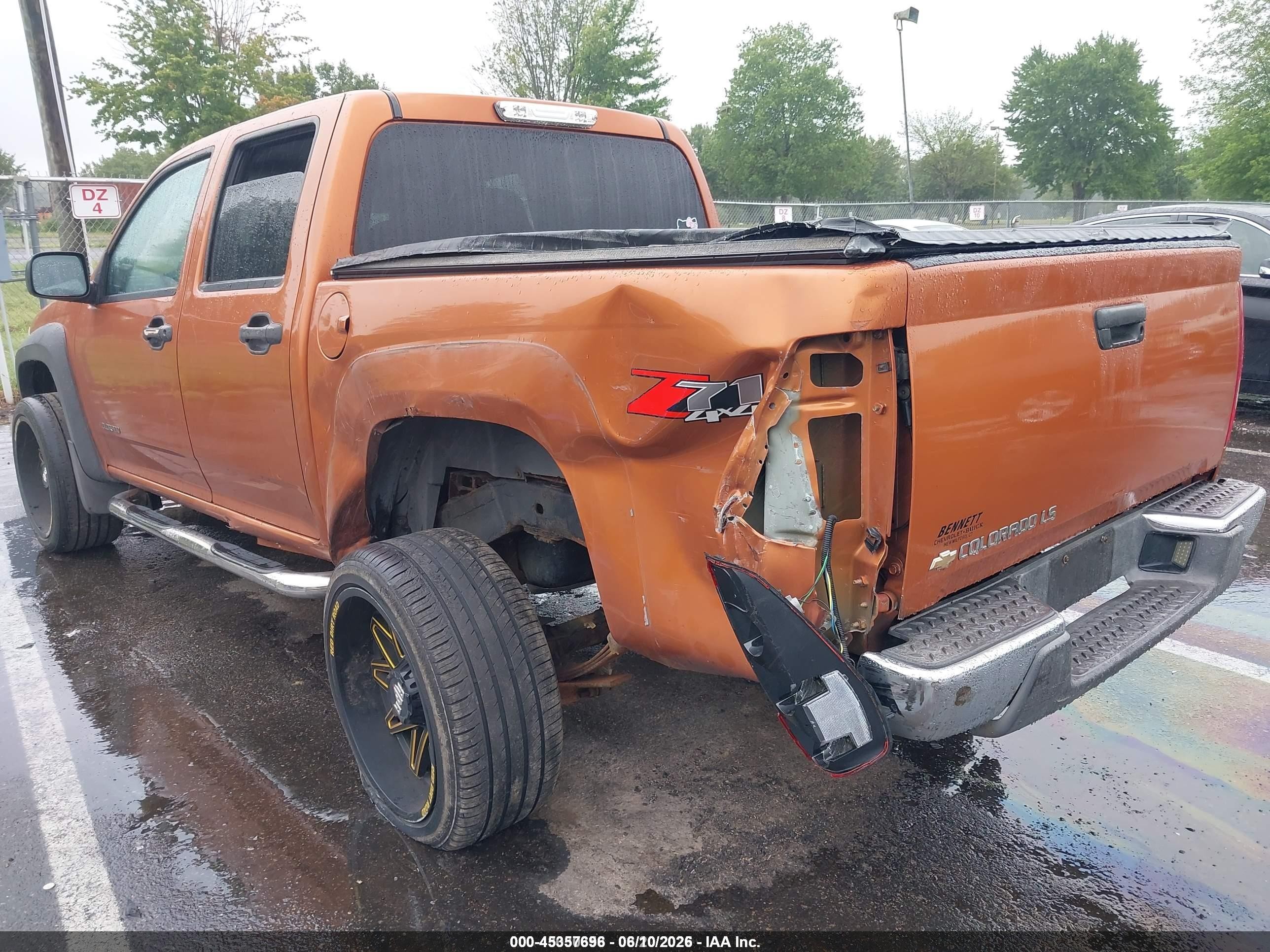 2005 Chevrolet Colorado Ls Orange vin: 1GCDT136358124304