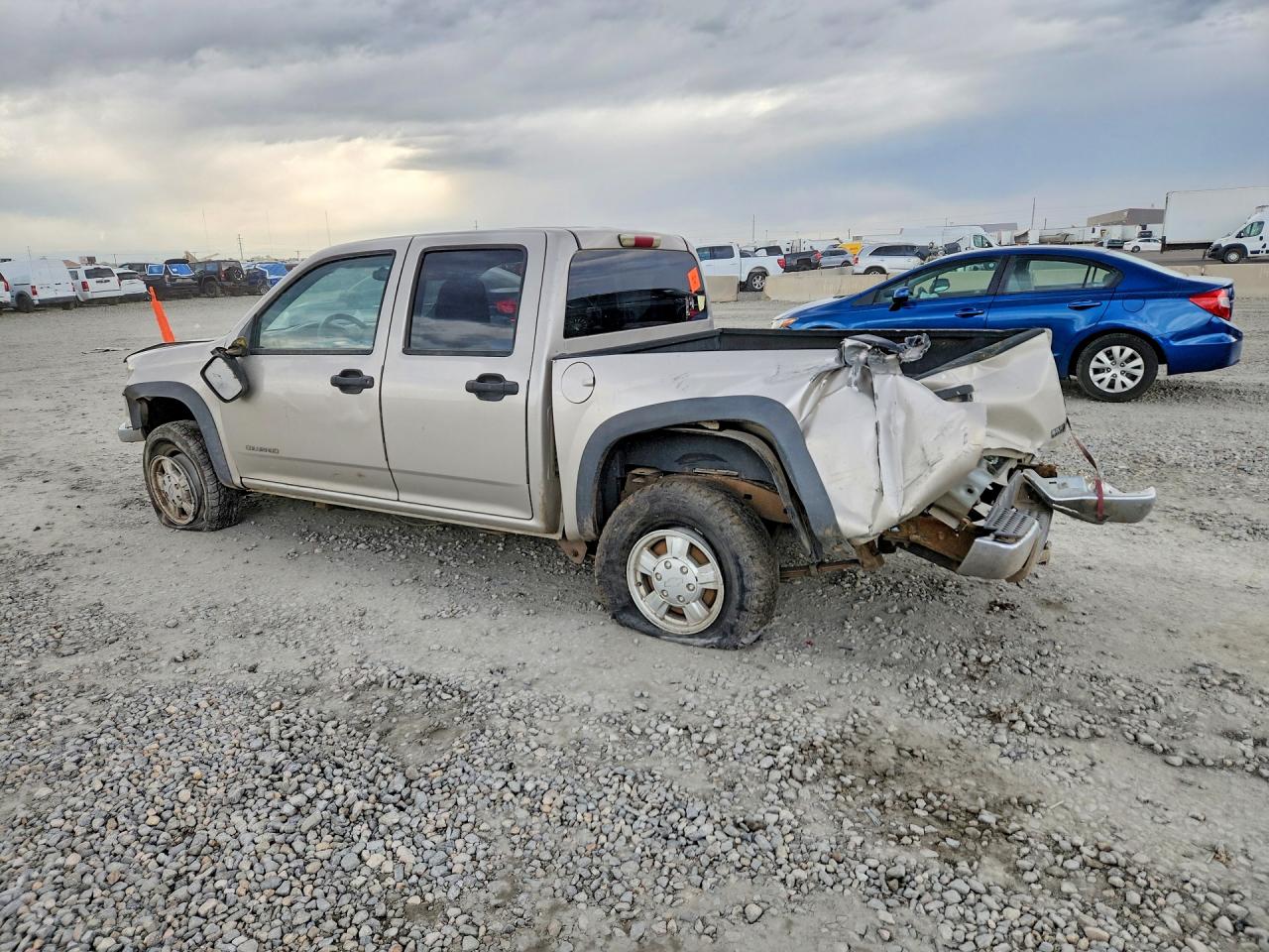 2005 Chevrolet Colorado Silver vin: 1GCDT136358150255