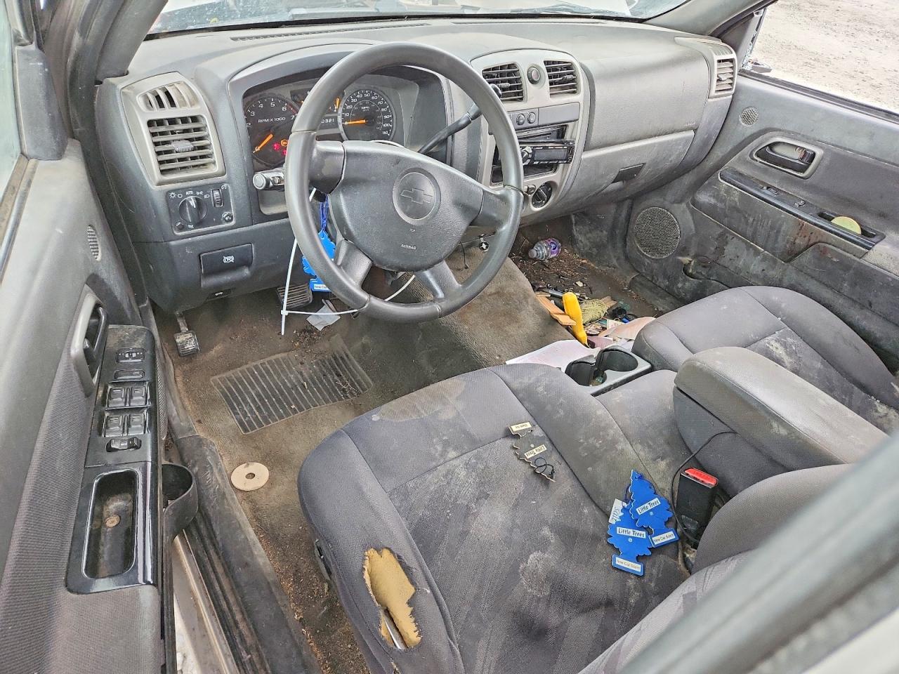 2005 Chevrolet Colorado Silver vin: 1GCDT136358150255