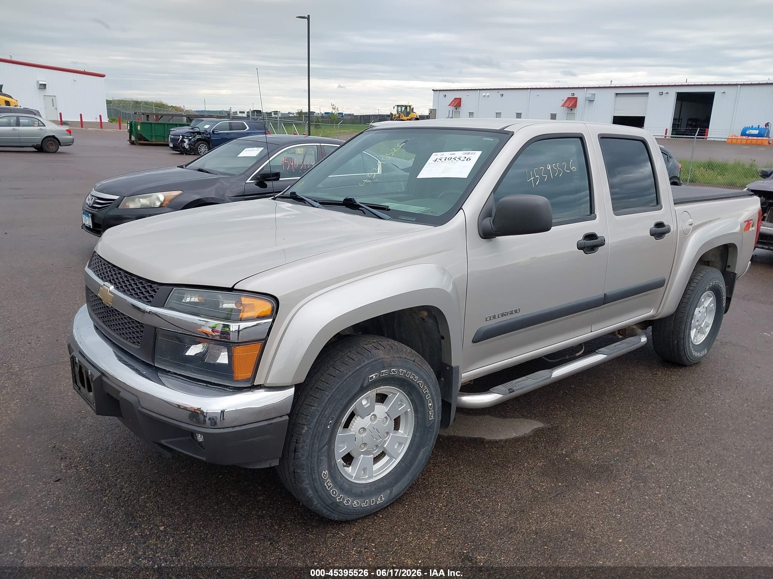 2004 Chevrolet Colorado Ls Silver vin: 1GCDT136448169038