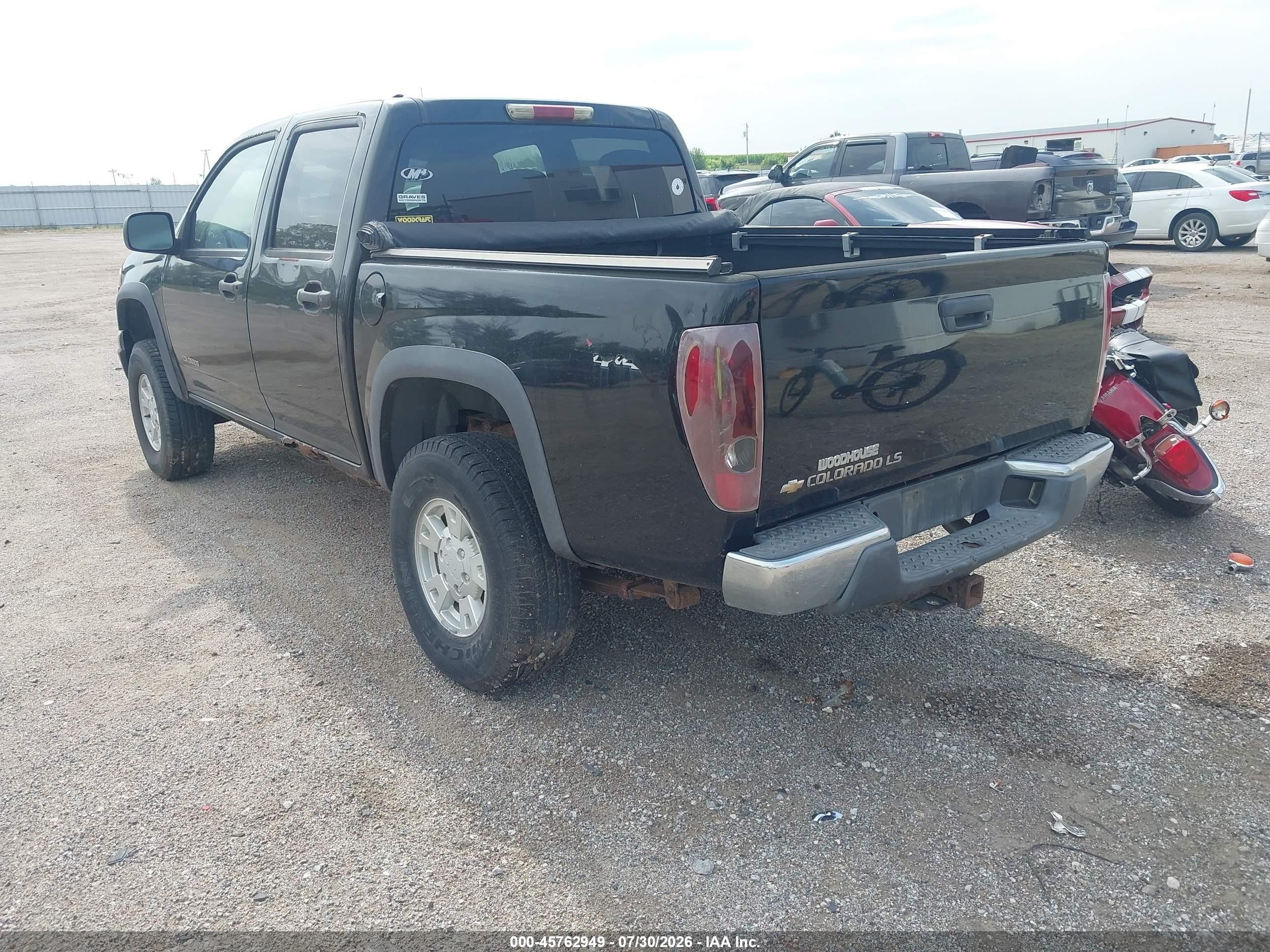 2005 Chevrolet Colorado Ls Black vin: 1GCDT136458115143