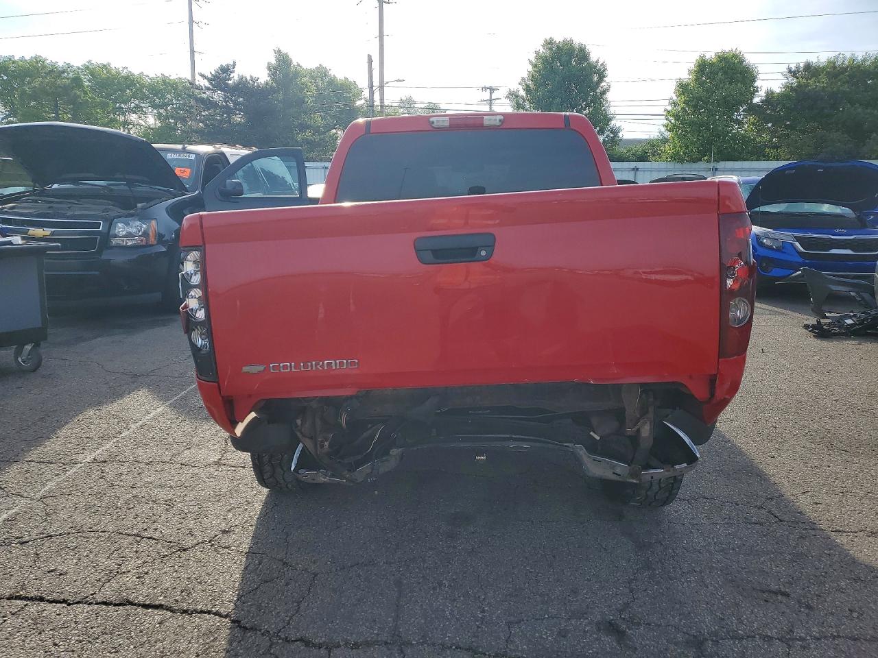 2006 Chevrolet Colorado Red vin: 1GCDT136468248583