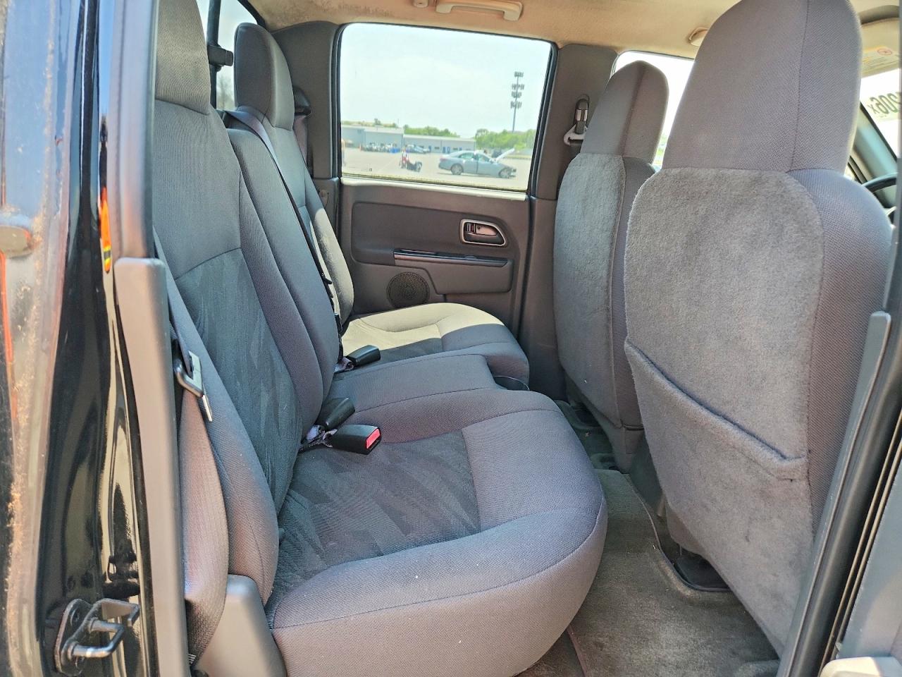 2005 Chevrolet Colorado Black vin: 1GCDT136558113045
