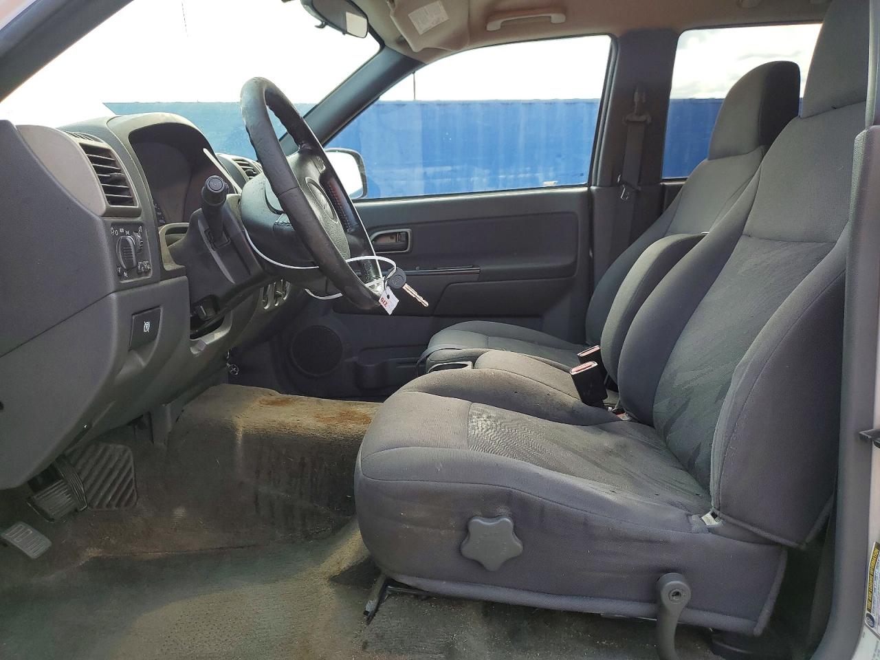 2005 Chevrolet Colorado Серебряный vin: 1GCDT136558210097