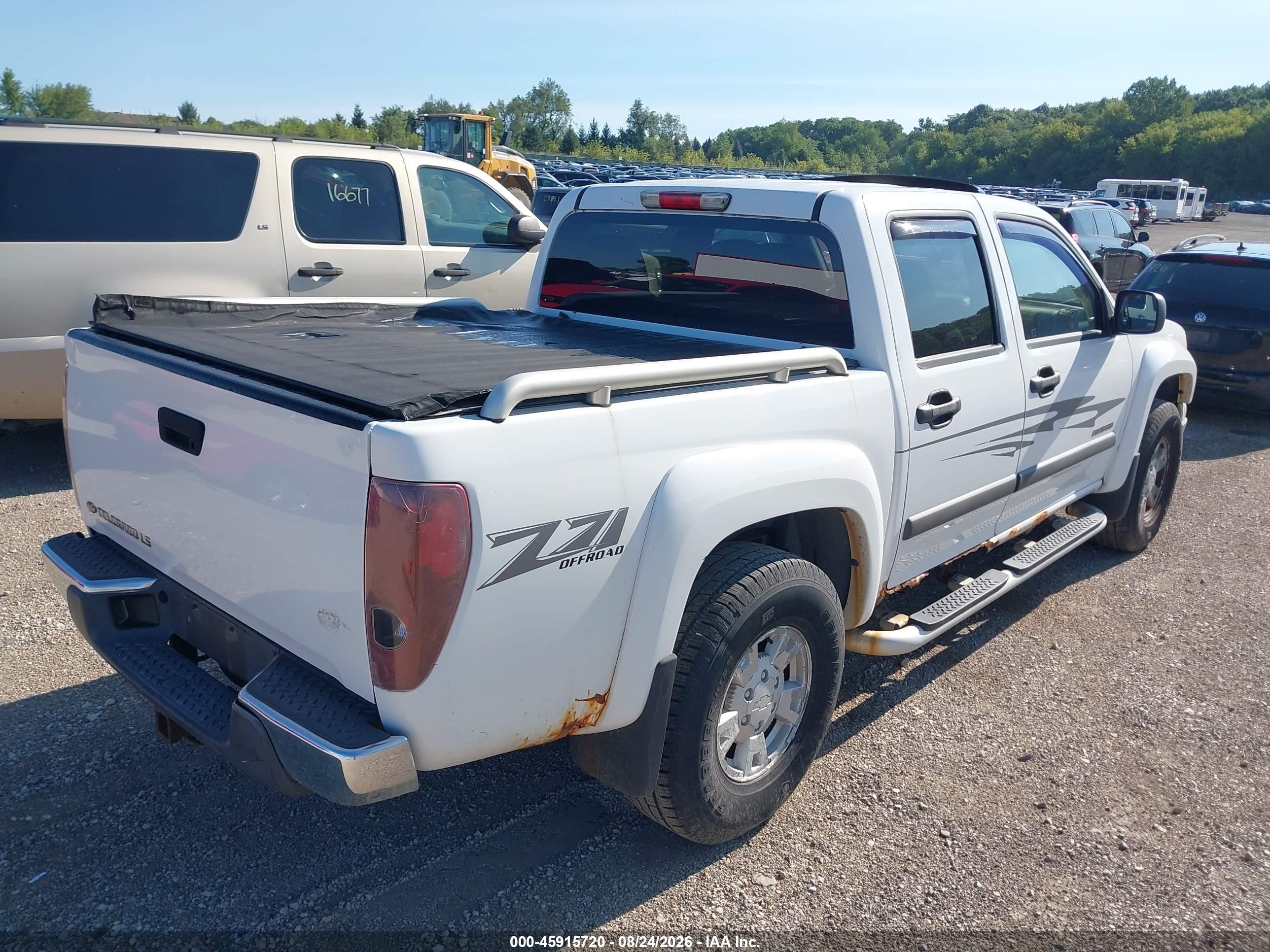 2005 Chevrolet Colorado Ls White vin: 1GCDT136558263866