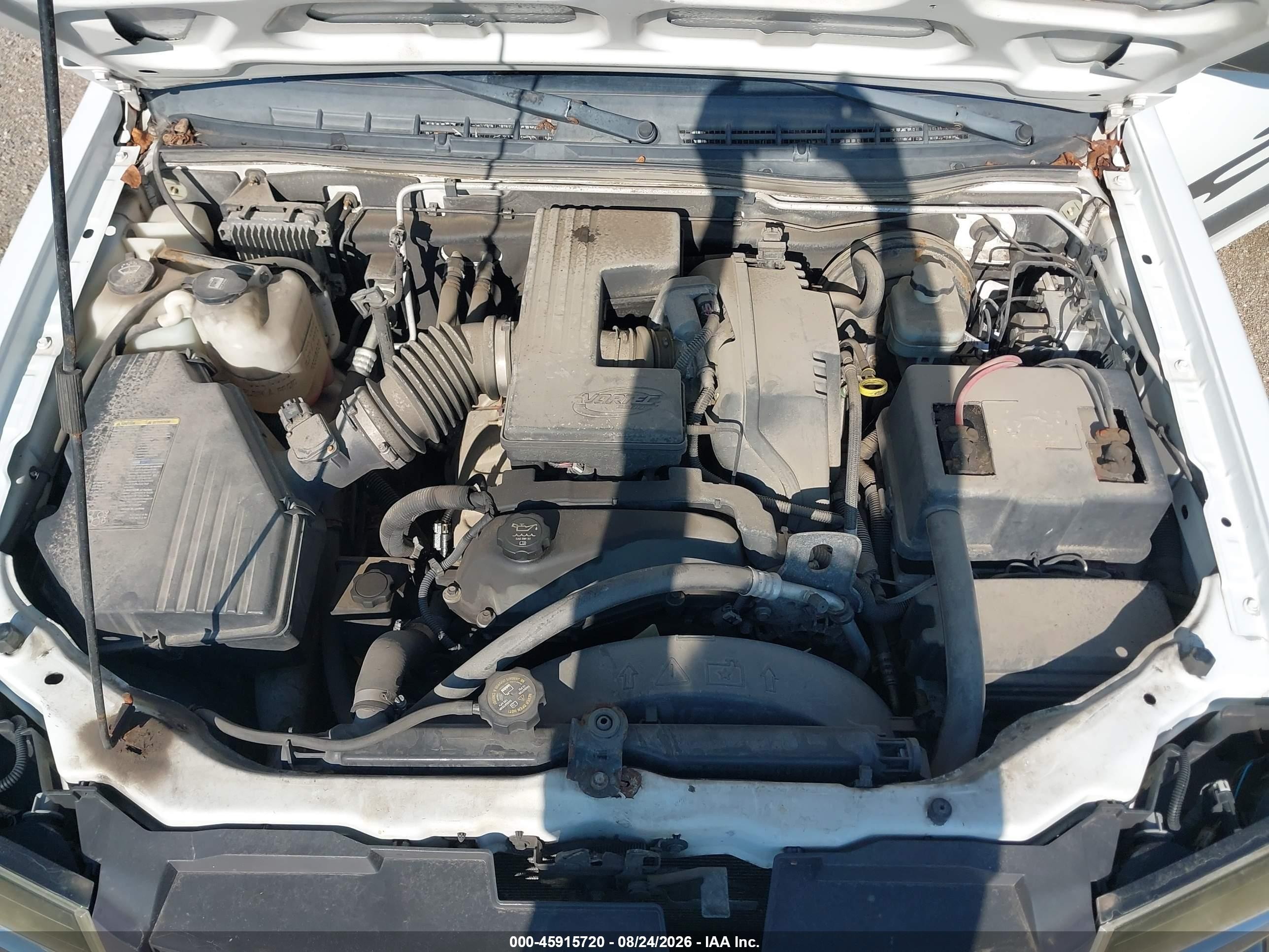 2005 Chevrolet Colorado Ls White vin: 1GCDT136558263866