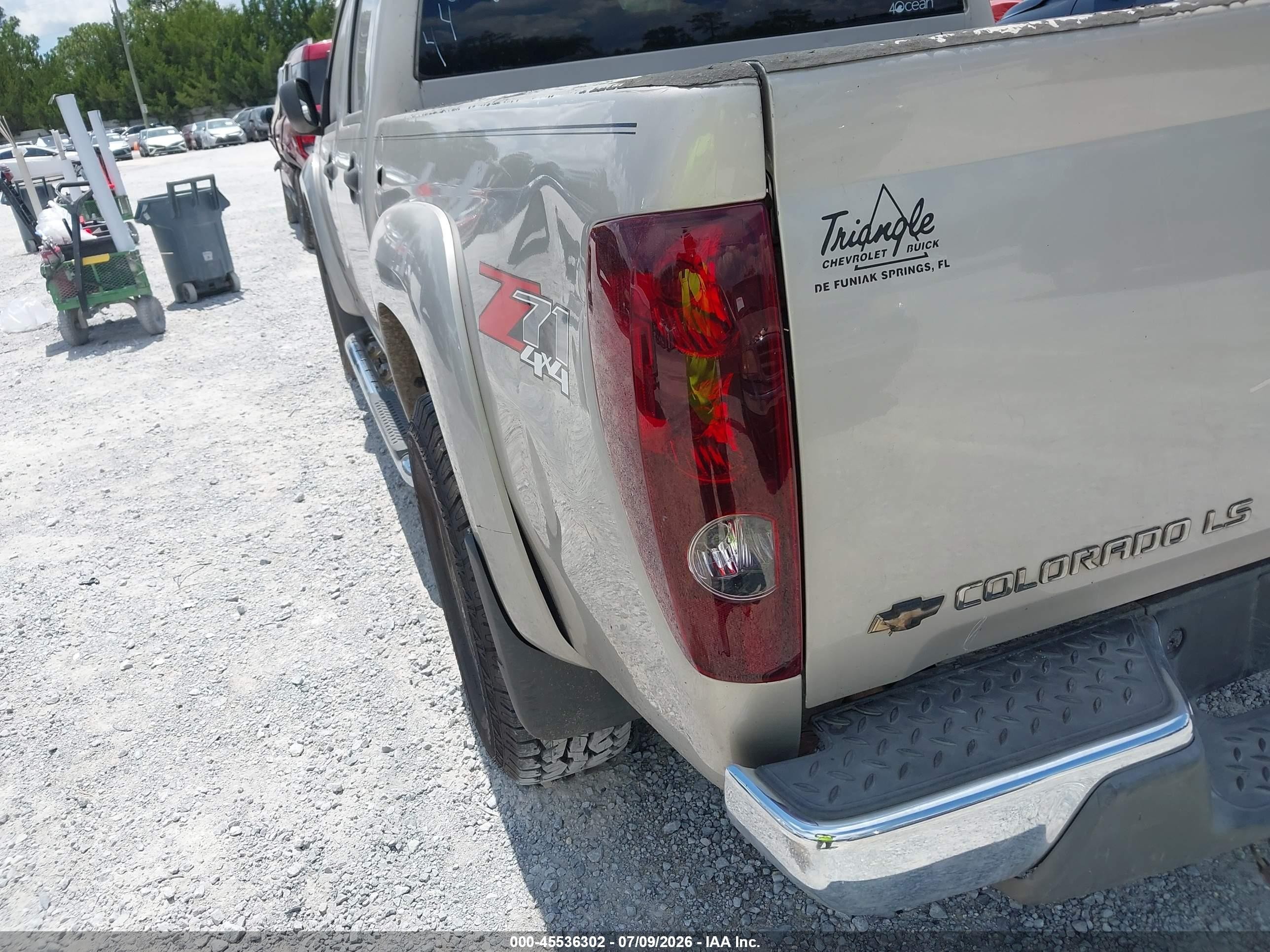 2005 Chevrolet Colorado Ls Champagne vin: 1GCDT136658151044