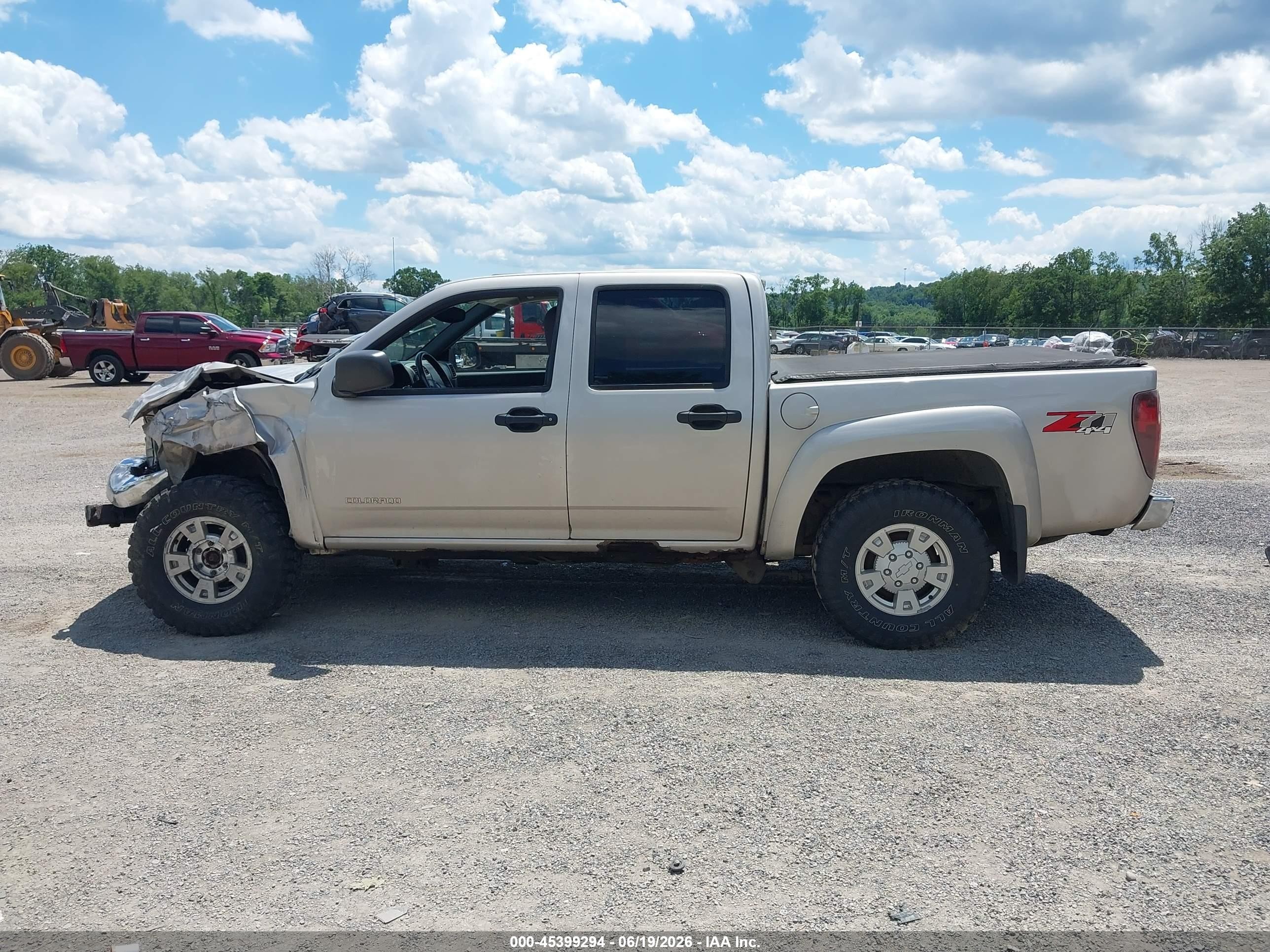 2005 Chevrolet Colorado Ls Gray vin: 1GCDT136658200534