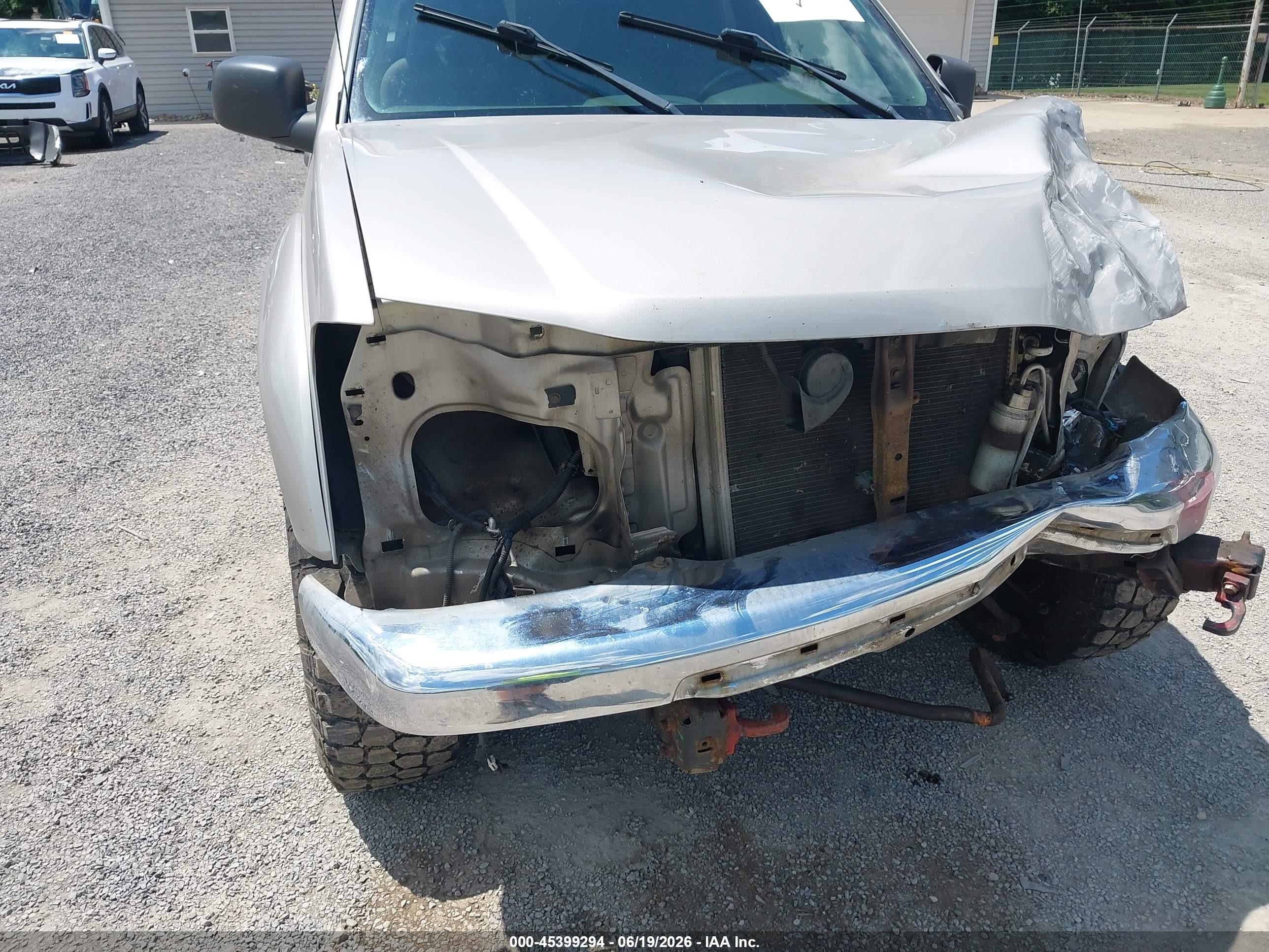 2005 Chevrolet Colorado Ls Gray vin: 1GCDT136658200534
