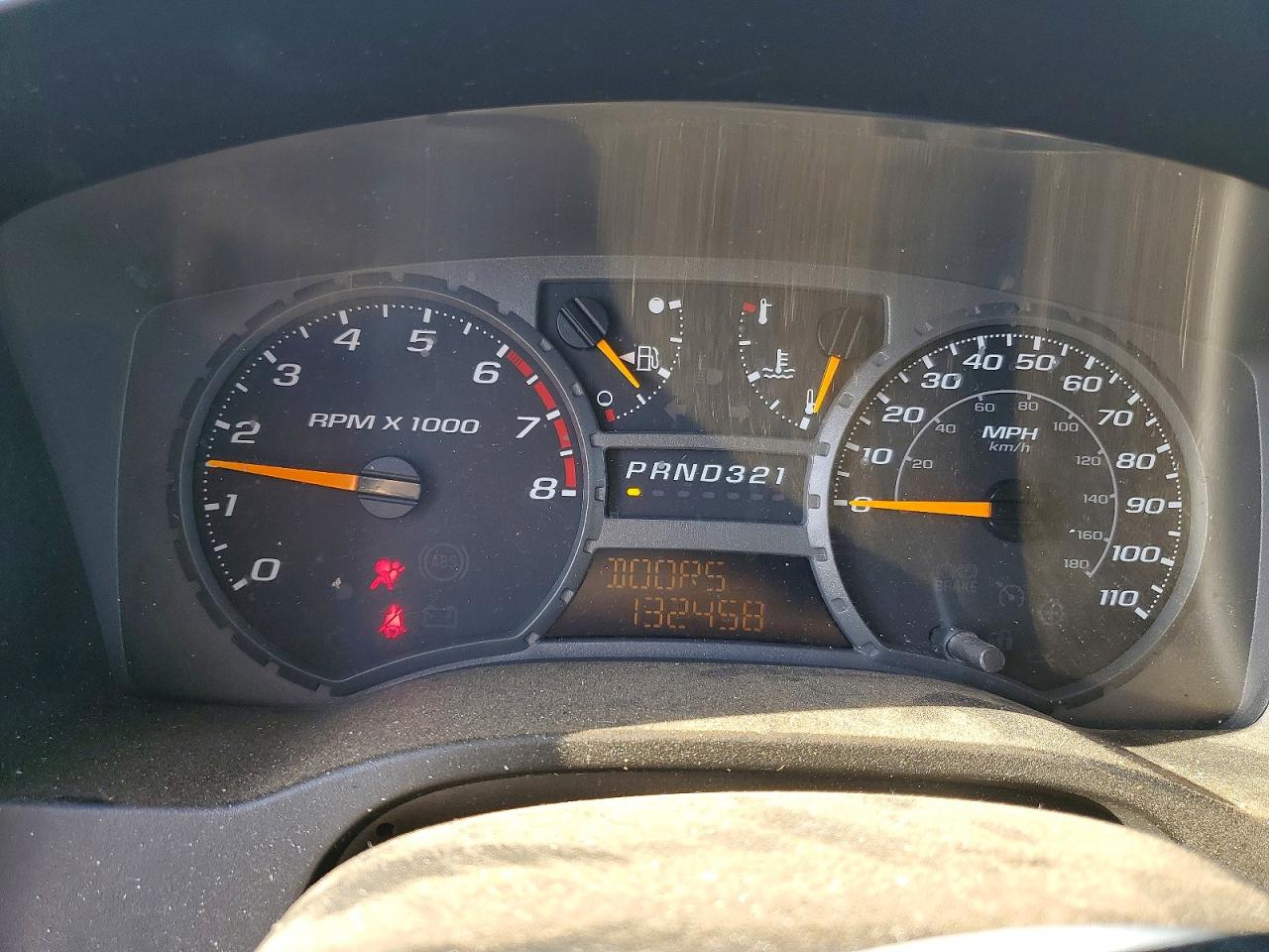 2004 Chevrolet Colorado White vin: 1GCDT136748133487