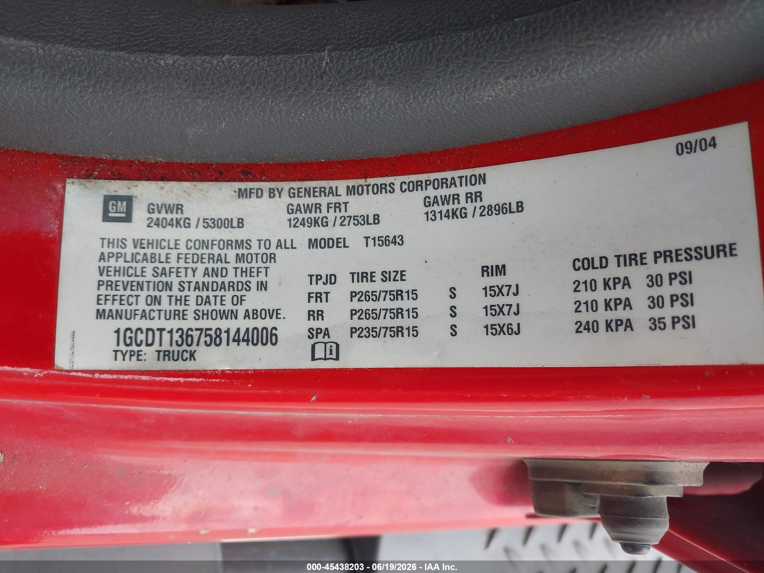 2005 Chevrolet Colorado Ls Red vin: 1GCDT136758144006