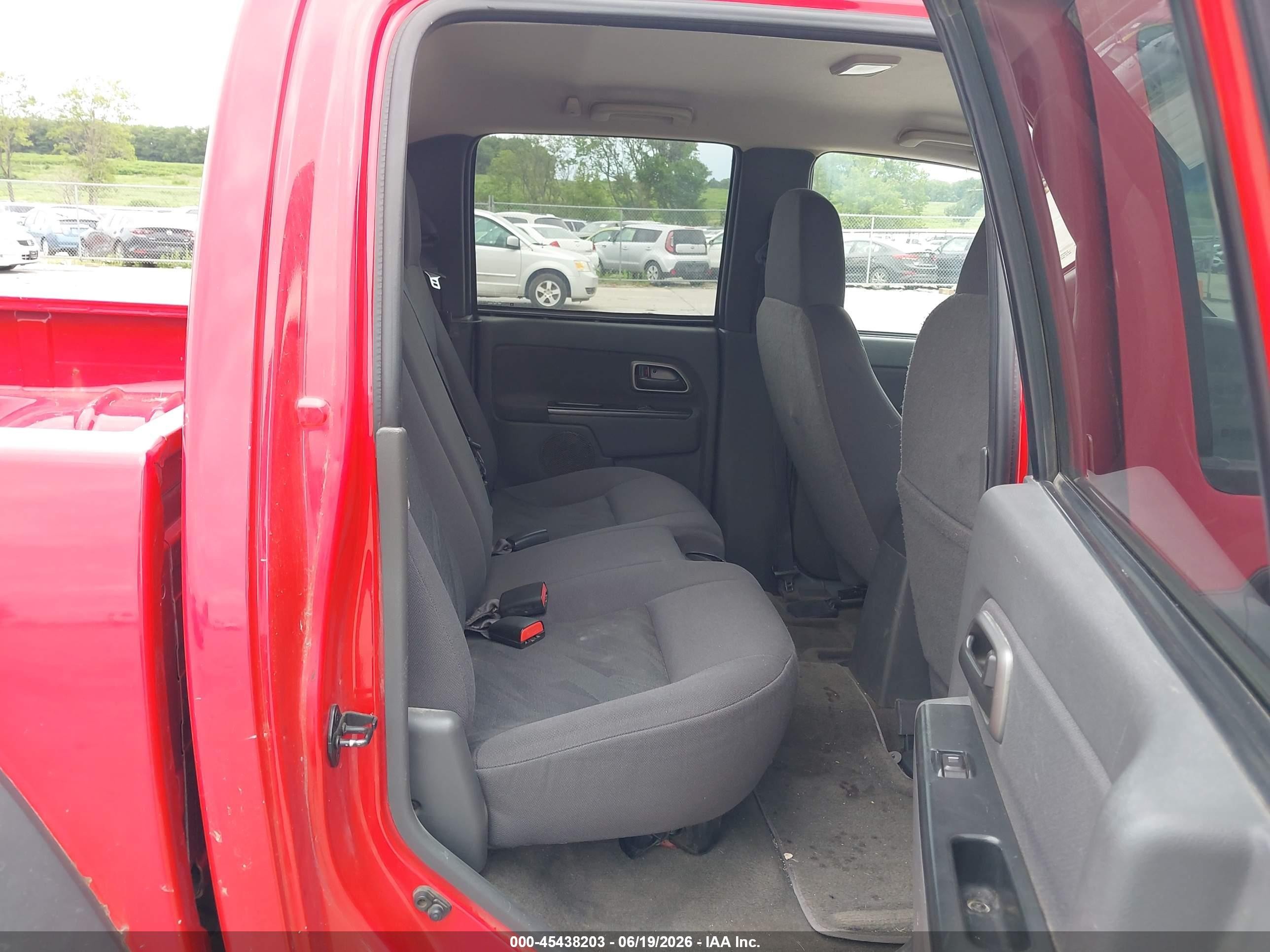 2005 Chevrolet Colorado Ls Red vin: 1GCDT136758144006