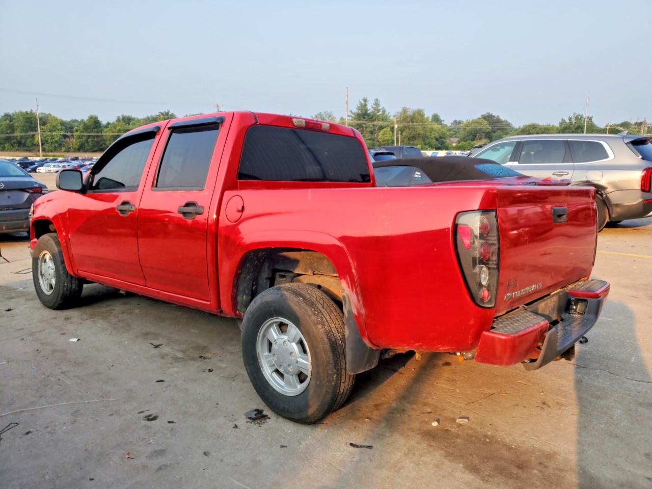 2005 Chevrolet Colorado Красный vin: 1GCDT136758171898