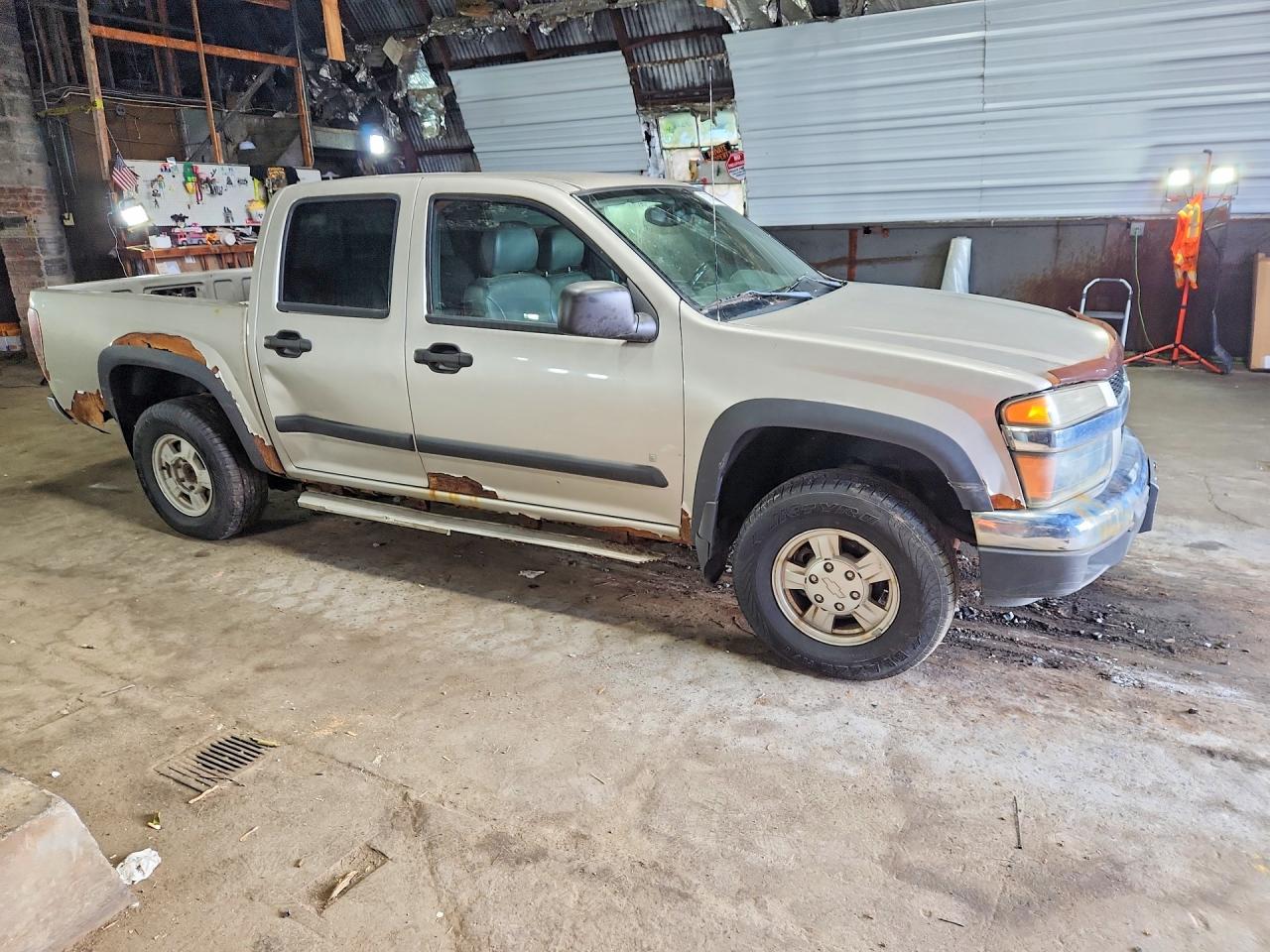 2006 Chevrolet Colorado Серый vin: 1GCDT136768249498