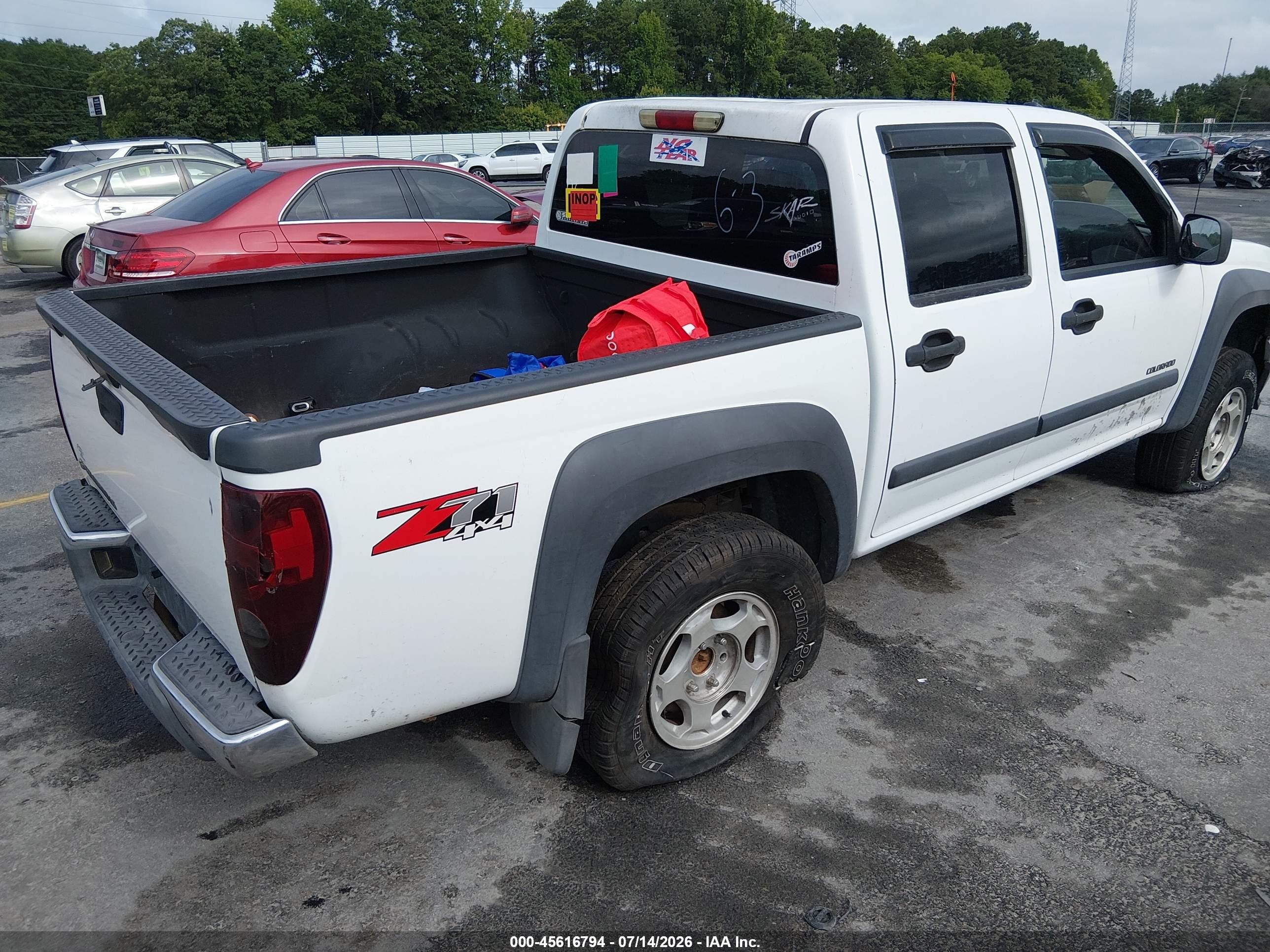 2004 Chevrolet Colorado Ls White vin: 1GCDT136848129710