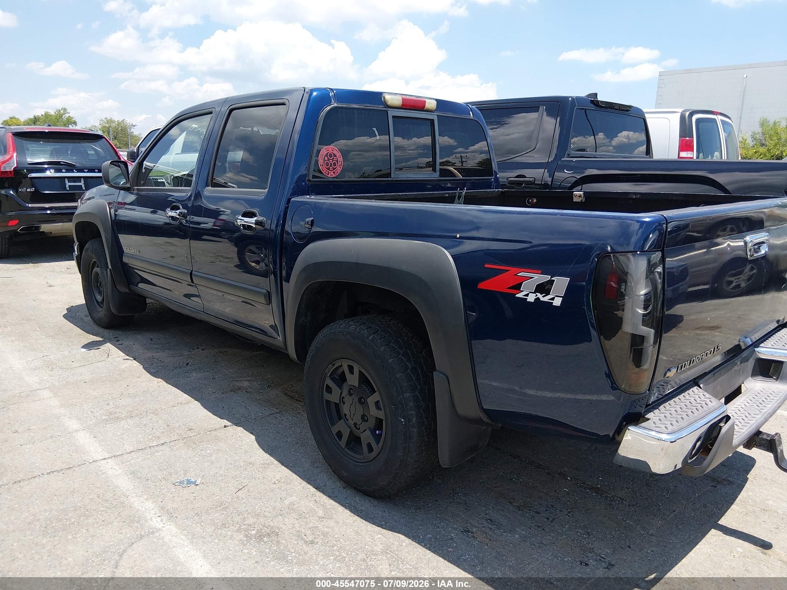 2004 Chevrolet Colorado Ls Blue vin: 1GCDT136848194427
