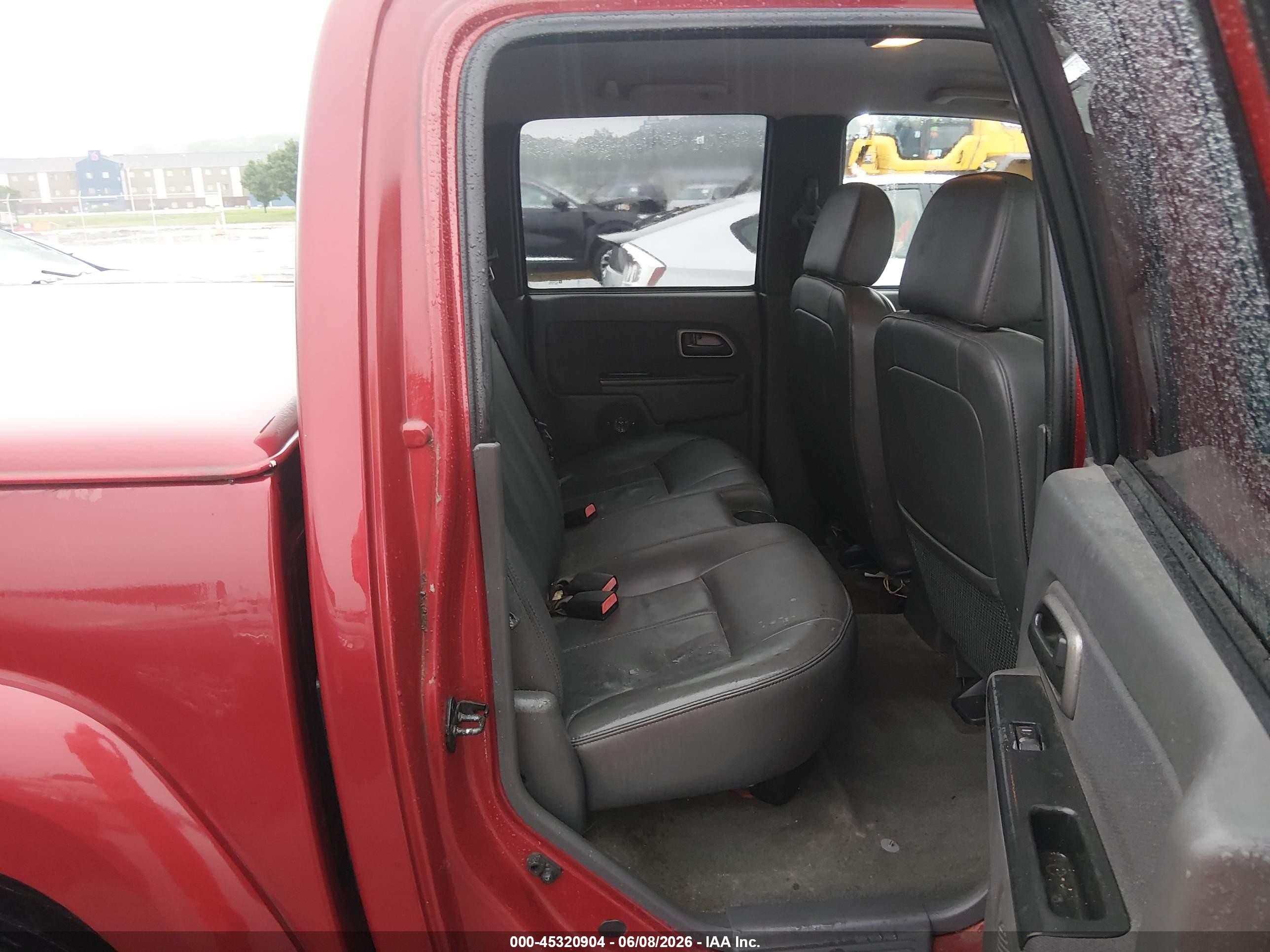 2005 Chevrolet Colorado Ls Red vin: 1GCDT136858220784