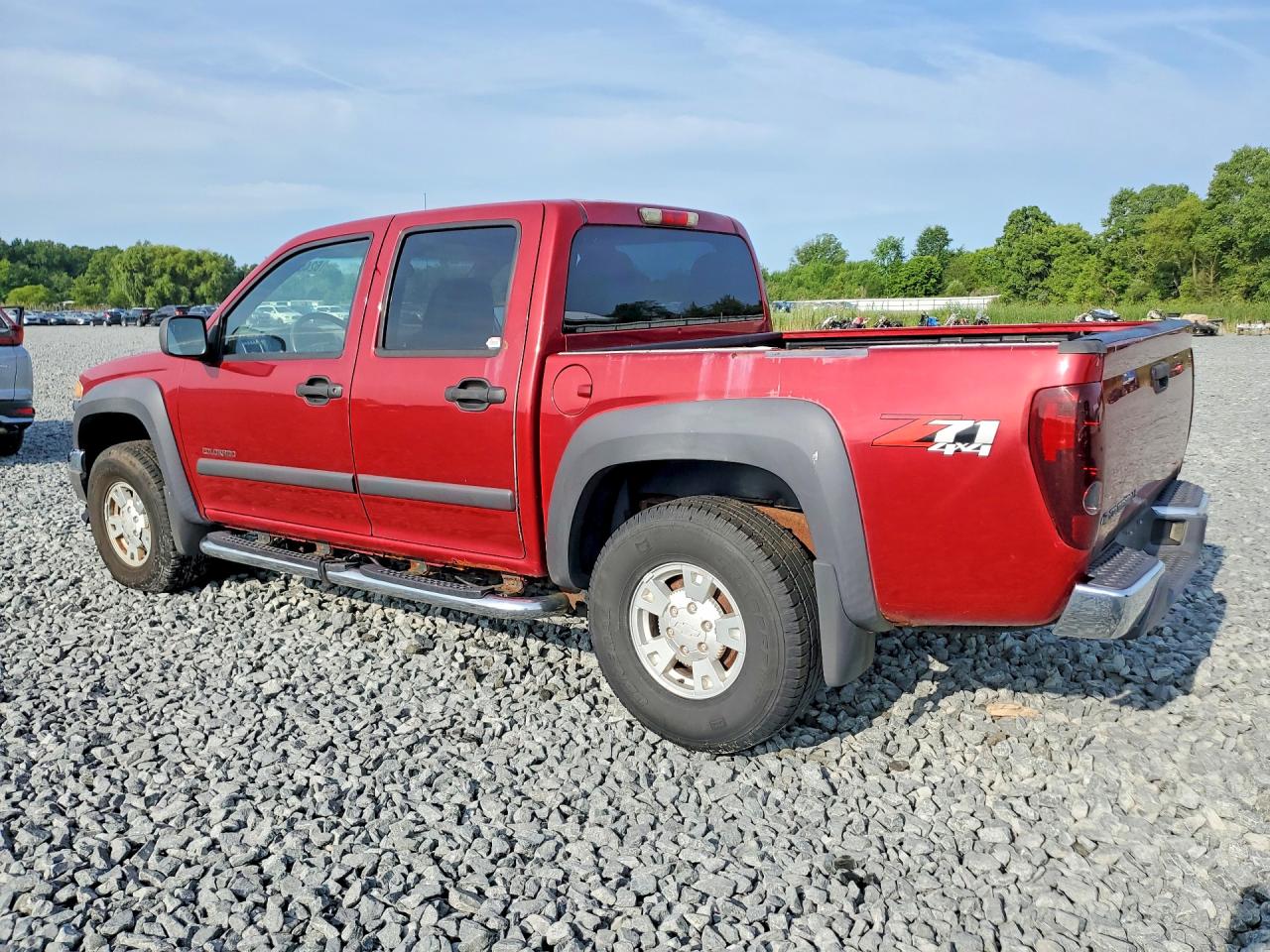 2005 Chevrolet Colorado Red vin: 1GCDT136858256751
