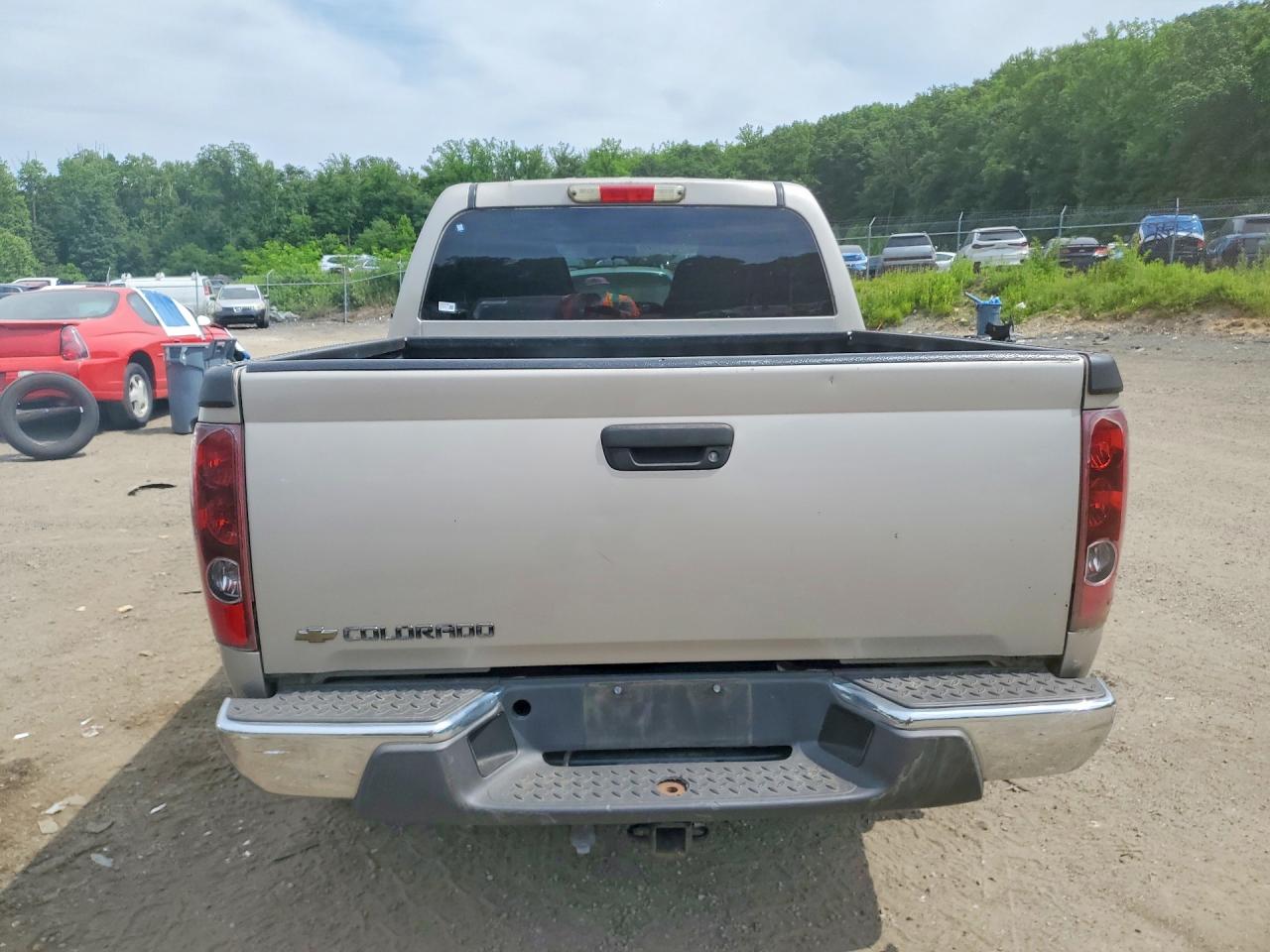 2006 Chevrolet Colorado Gold vin: 1GCDT136868177114