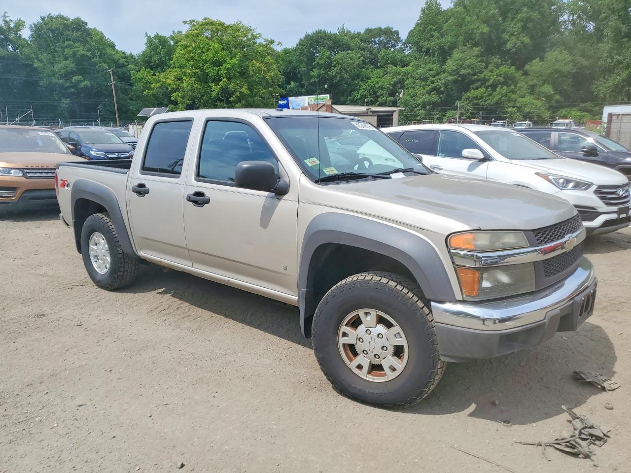 2006 Chevrolet Colorado Gold vin: 1GCDT136868177114