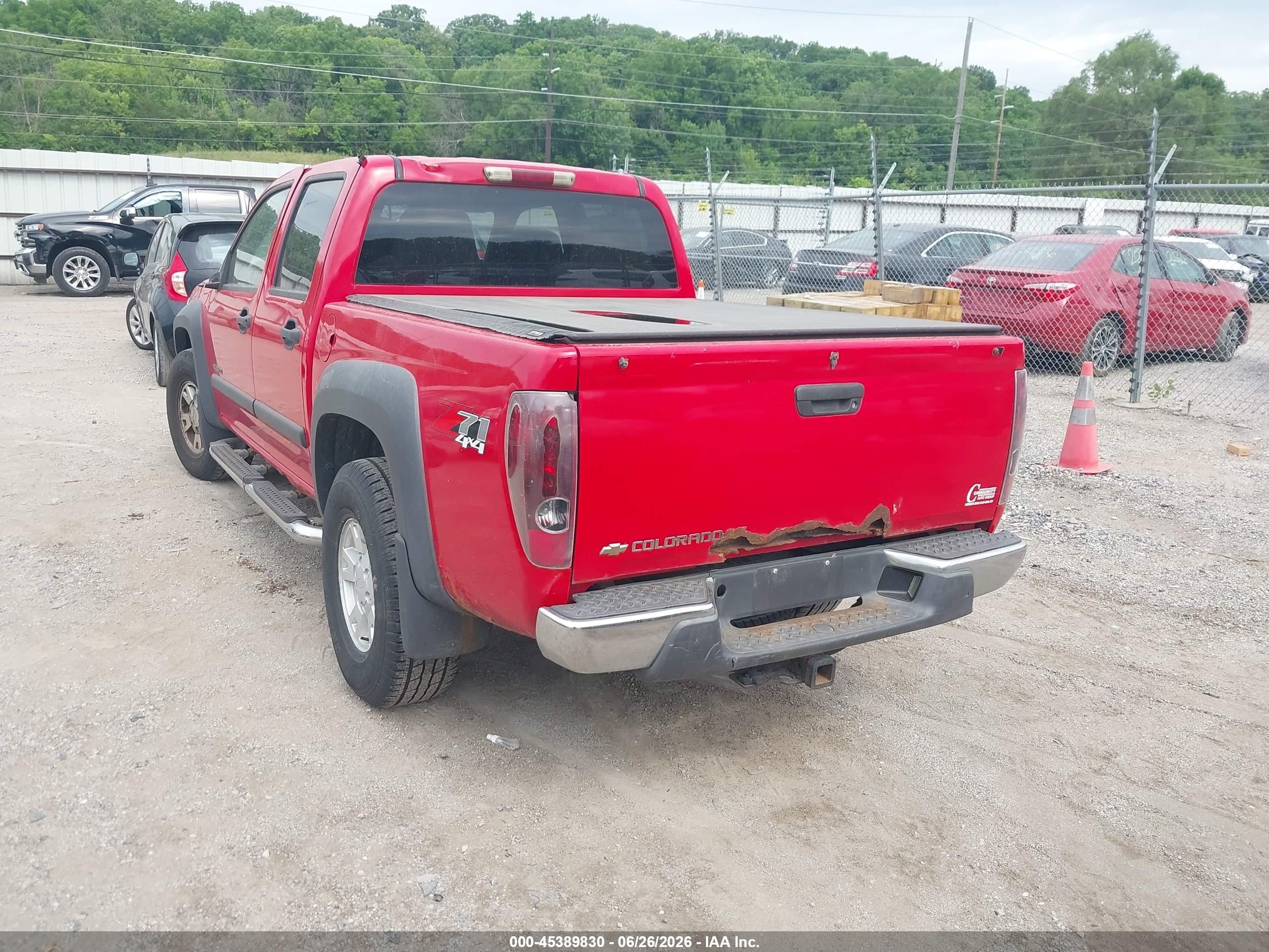 2004 Chevrolet Colorado Ls Red vin: 1GCDT136948202339